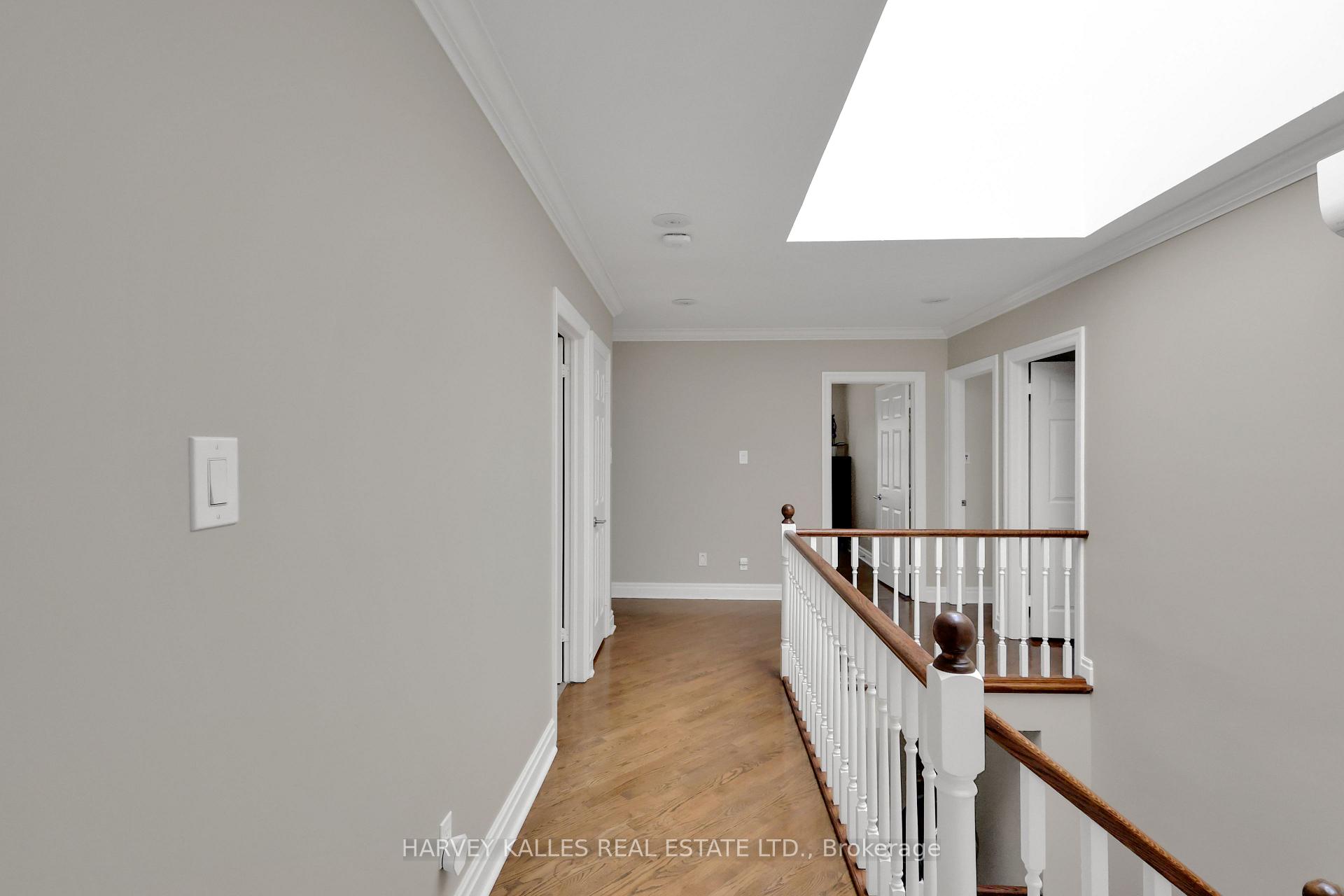 Photo 21 of 254 Yonge Boulevard, Toronto, Bedford Park-Nortown — HOMEH