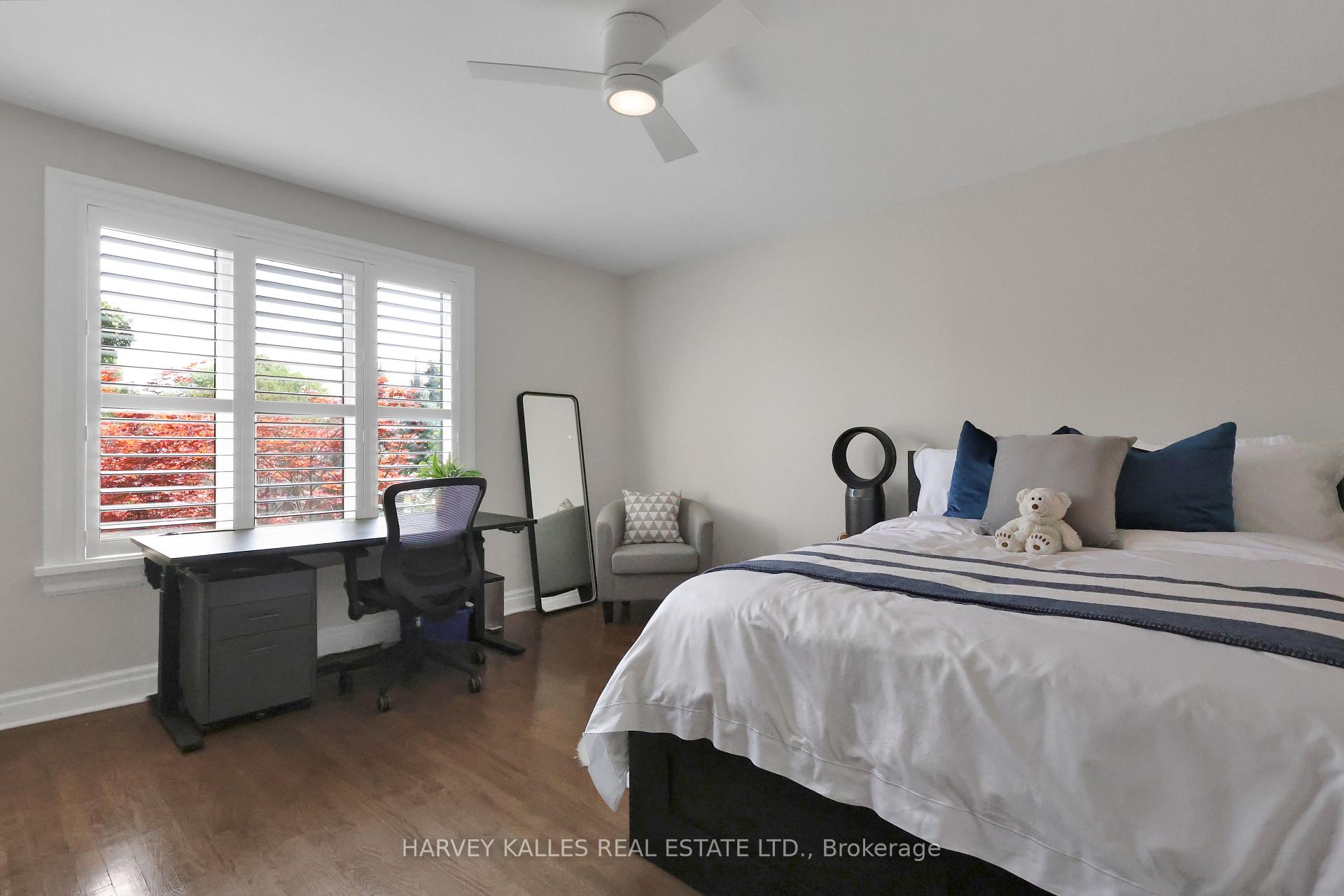 Photo 32 of 254 Yonge Boulevard, Toronto, Bedford Park-Nortown — HOMEH