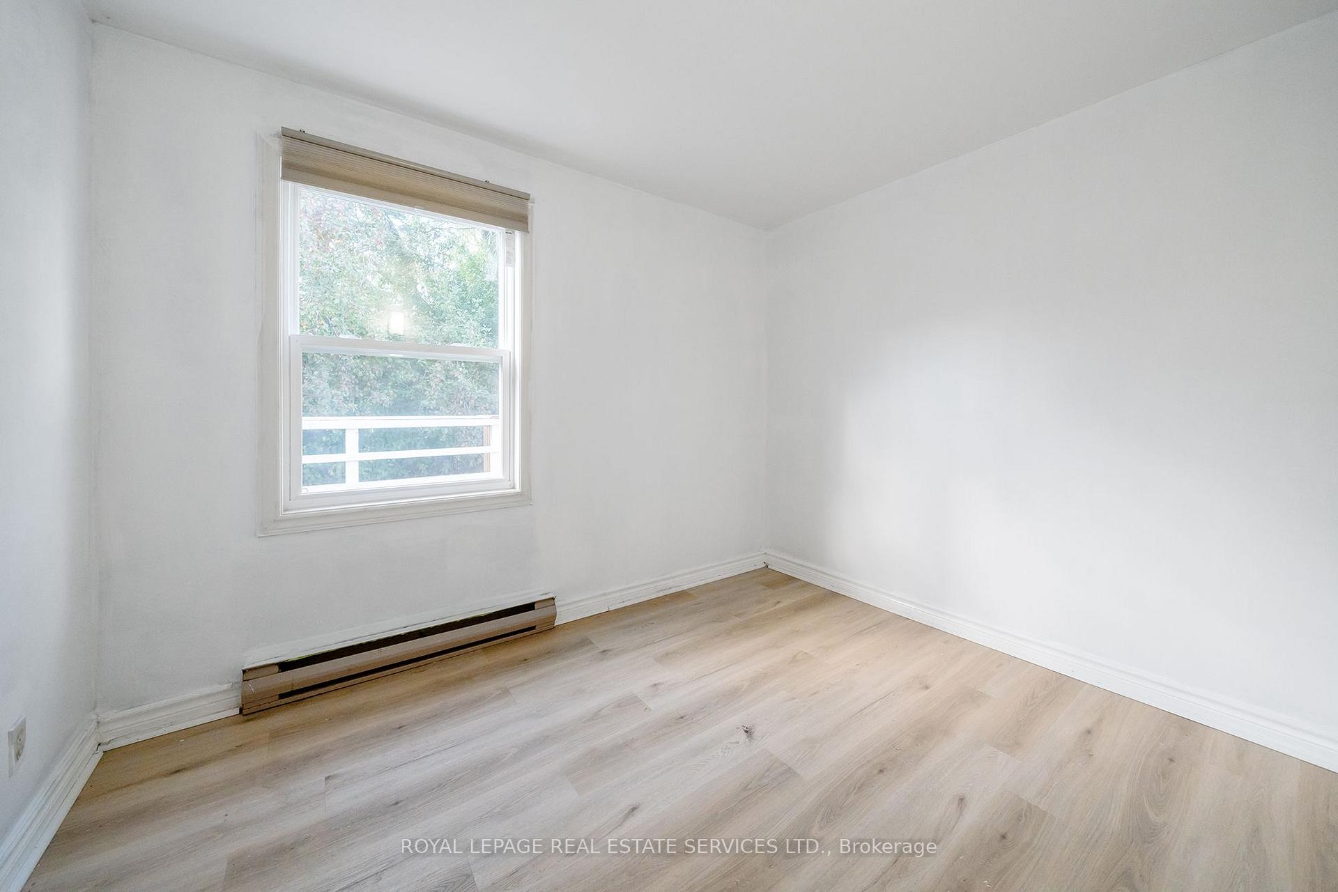 Photo 6 of 3209 Bronte Road, Oakville, Northwest — HOMEH