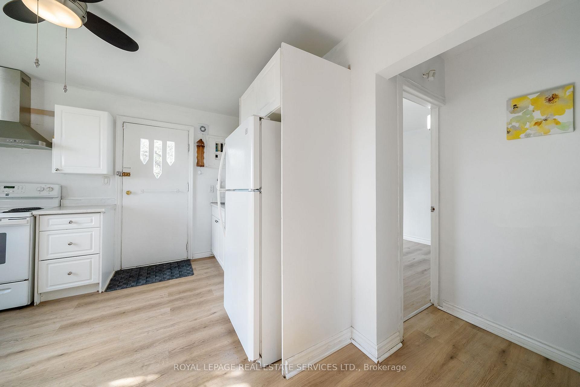 Photo 12 of 3209 Bronte Road, Oakville, Northwest — HOMEH