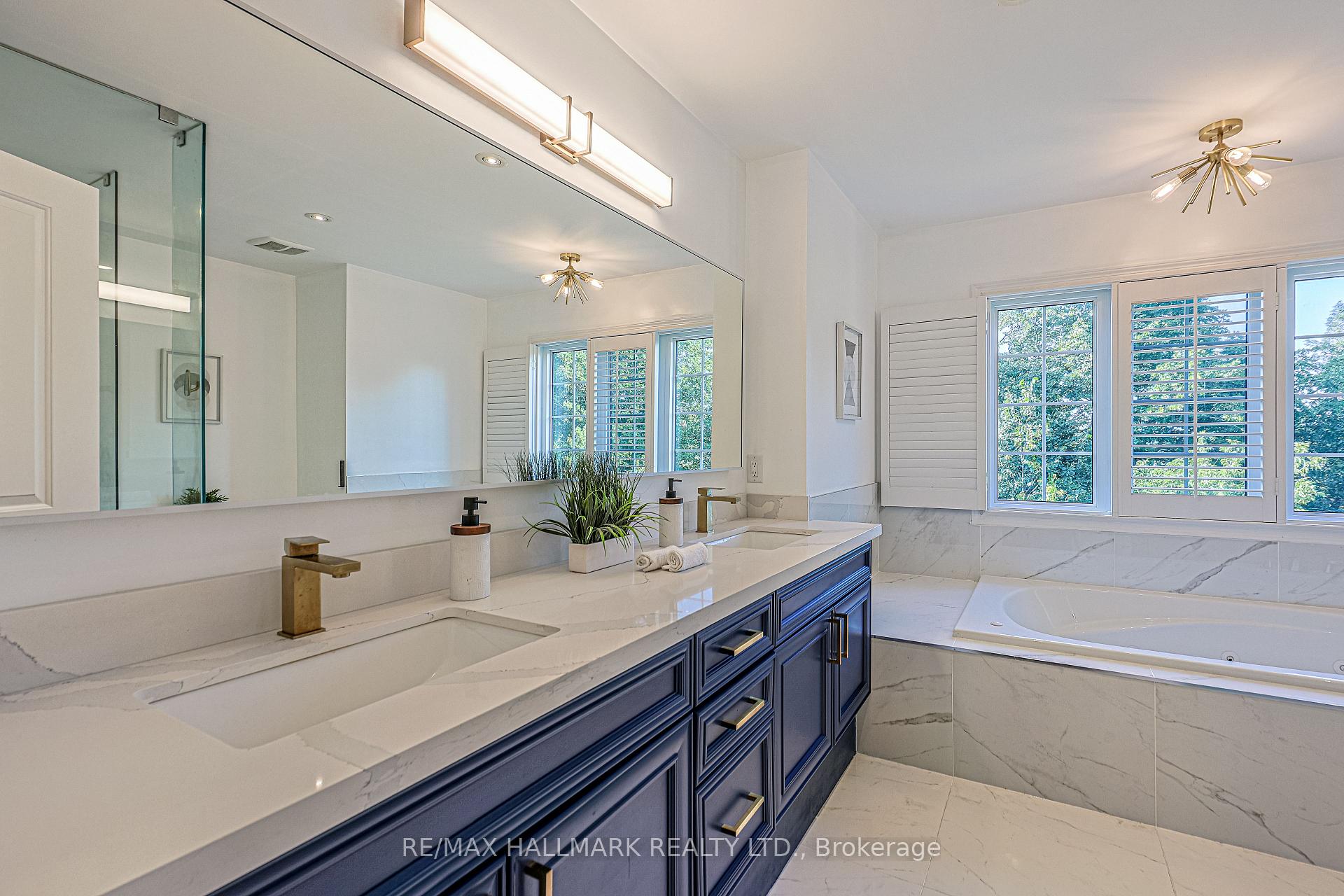 Photo 25 of 315 Thomas Phillips Drive, Aurora, Rural Aurora — HOMEH