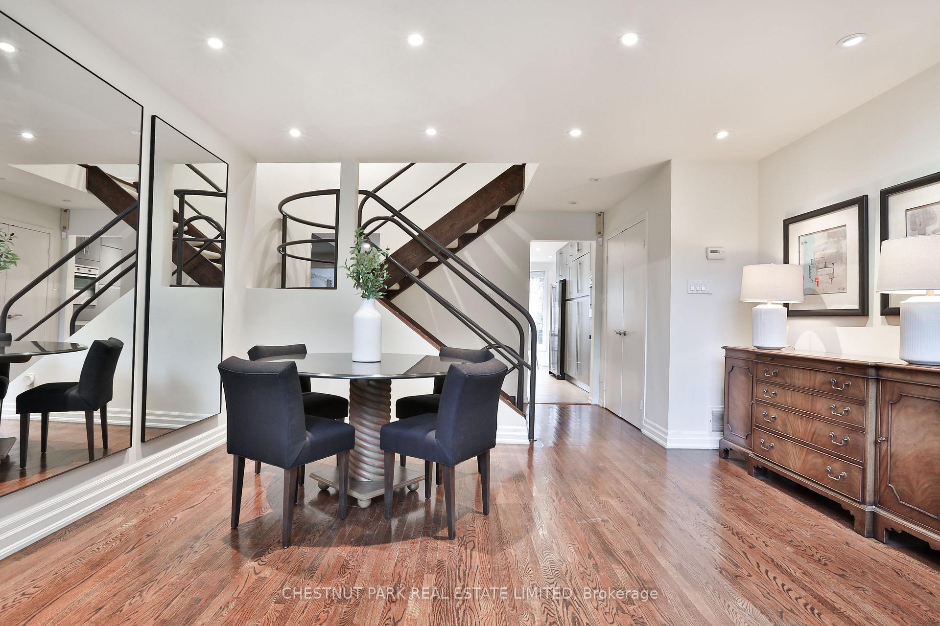 Photo 4 of 22 Berryman Street, Toronto, The Annex — HOMEH