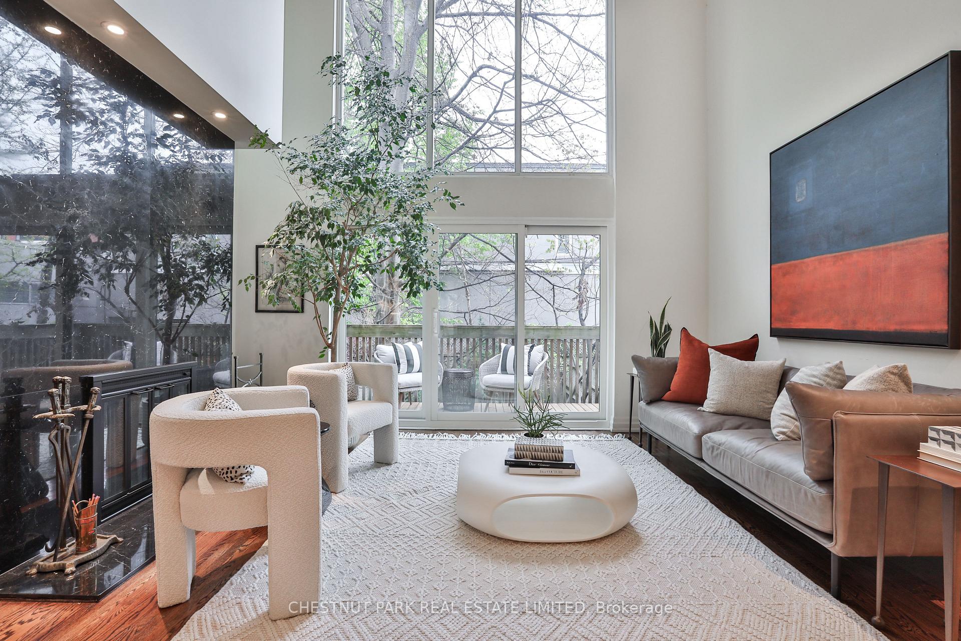 Photo 7 of 22 Berryman Street, Toronto, The Annex — HOMEH