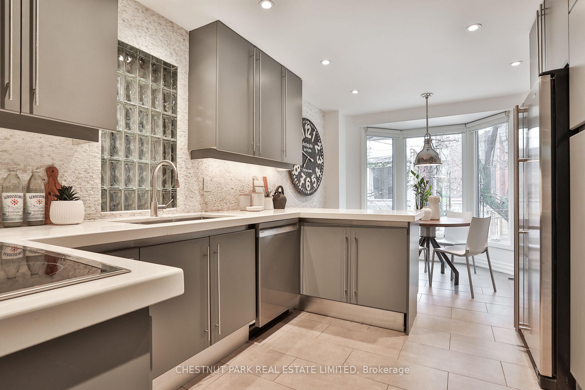 Photo 12 of 22 Berryman Street, Toronto, The Annex — HOMEH