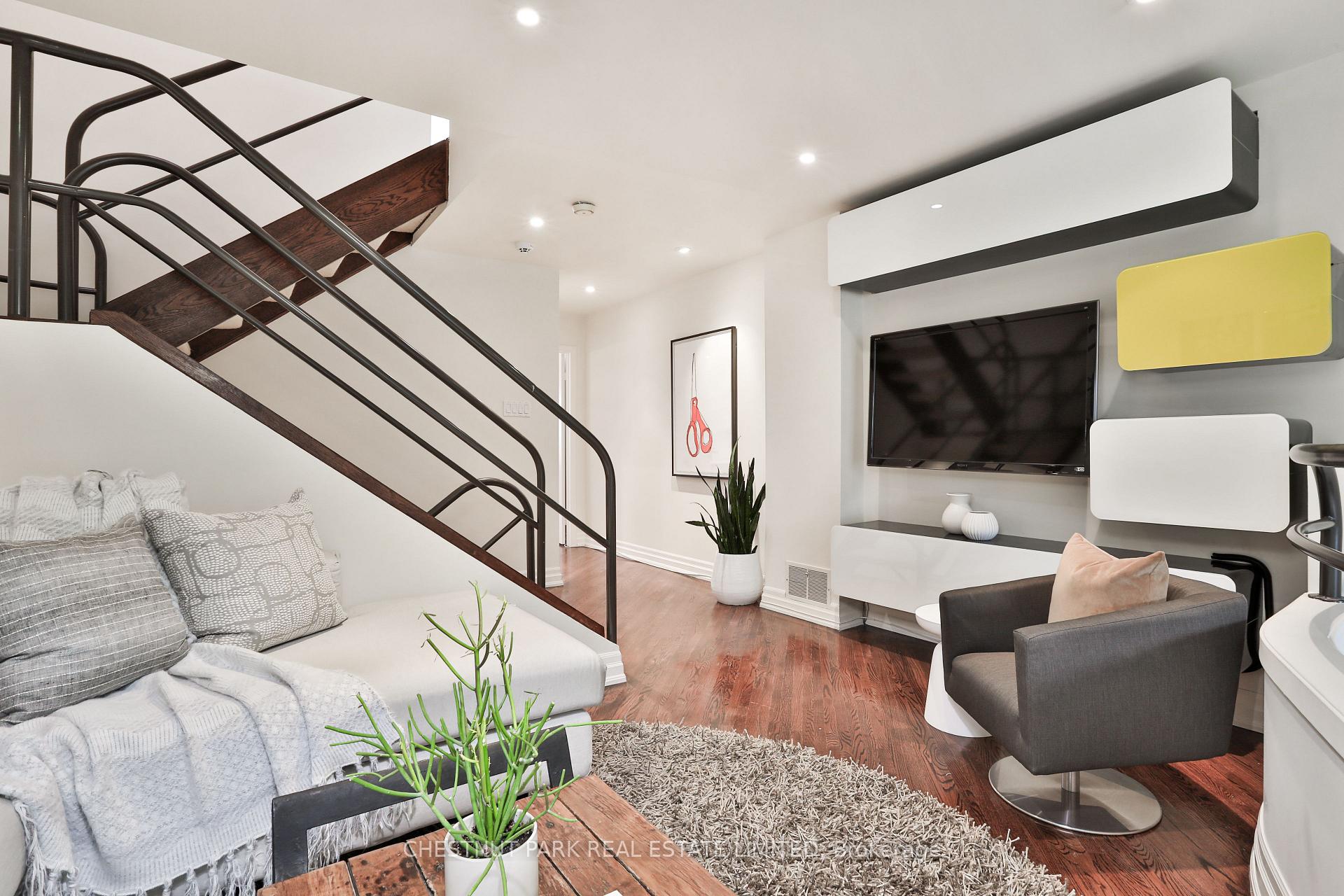 Photo 22 of 22 Berryman Street, Toronto, The Annex — HOMEH