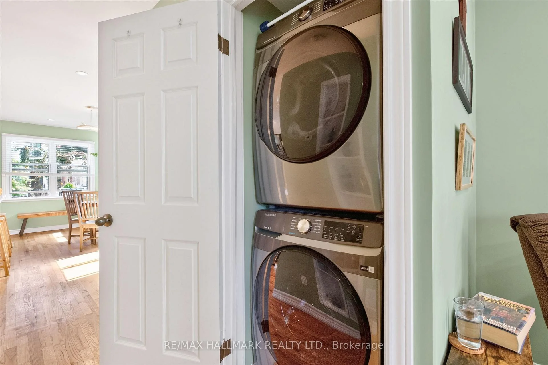 Photo 17 of 110 Harding Boulevard, Scarborough, Birchcliffe-Cliffside — HOMEH