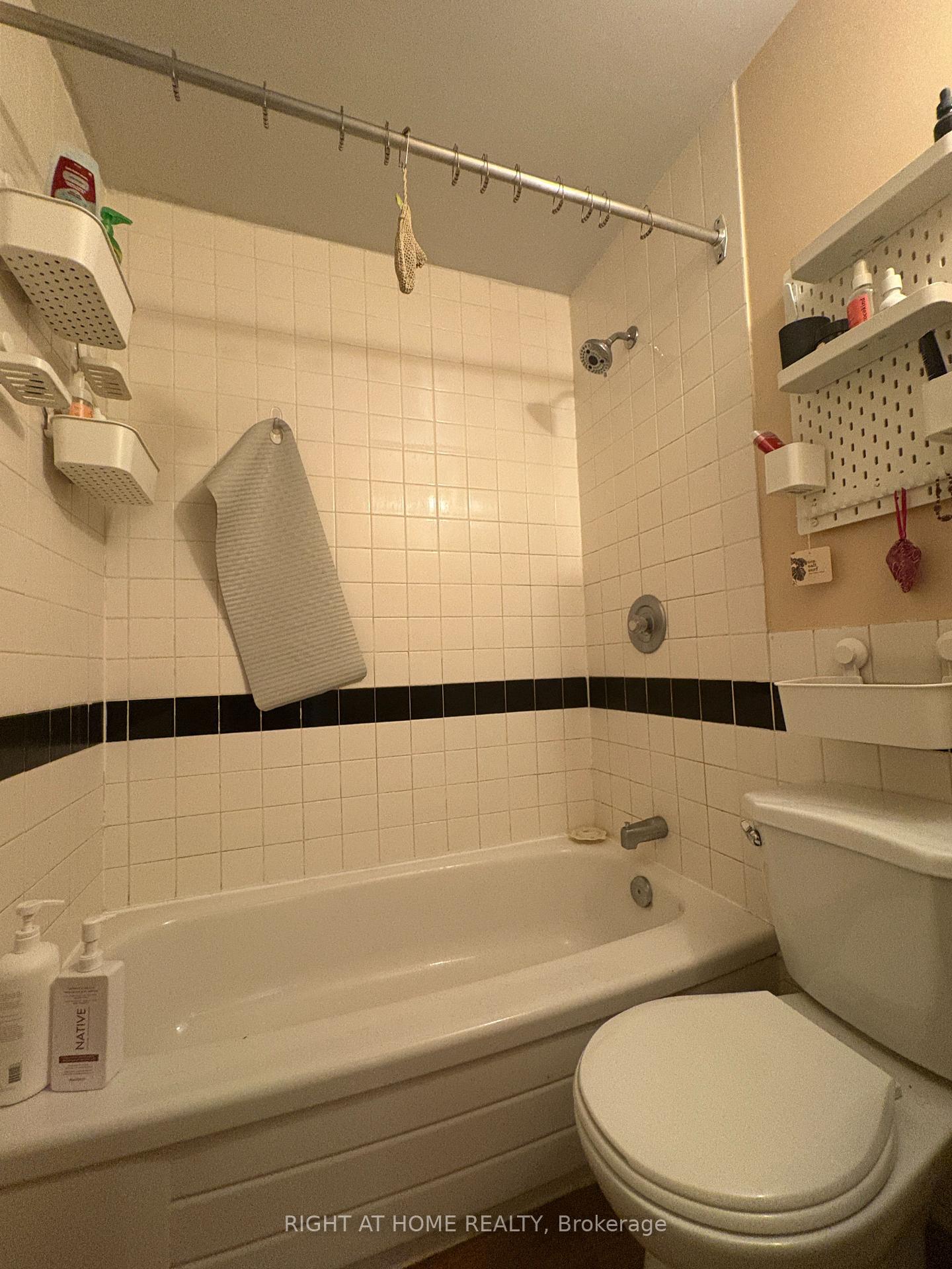 Photo 5 of Unit a, 409 Preston Street, Ottawa, West Centre Town — HOMEH