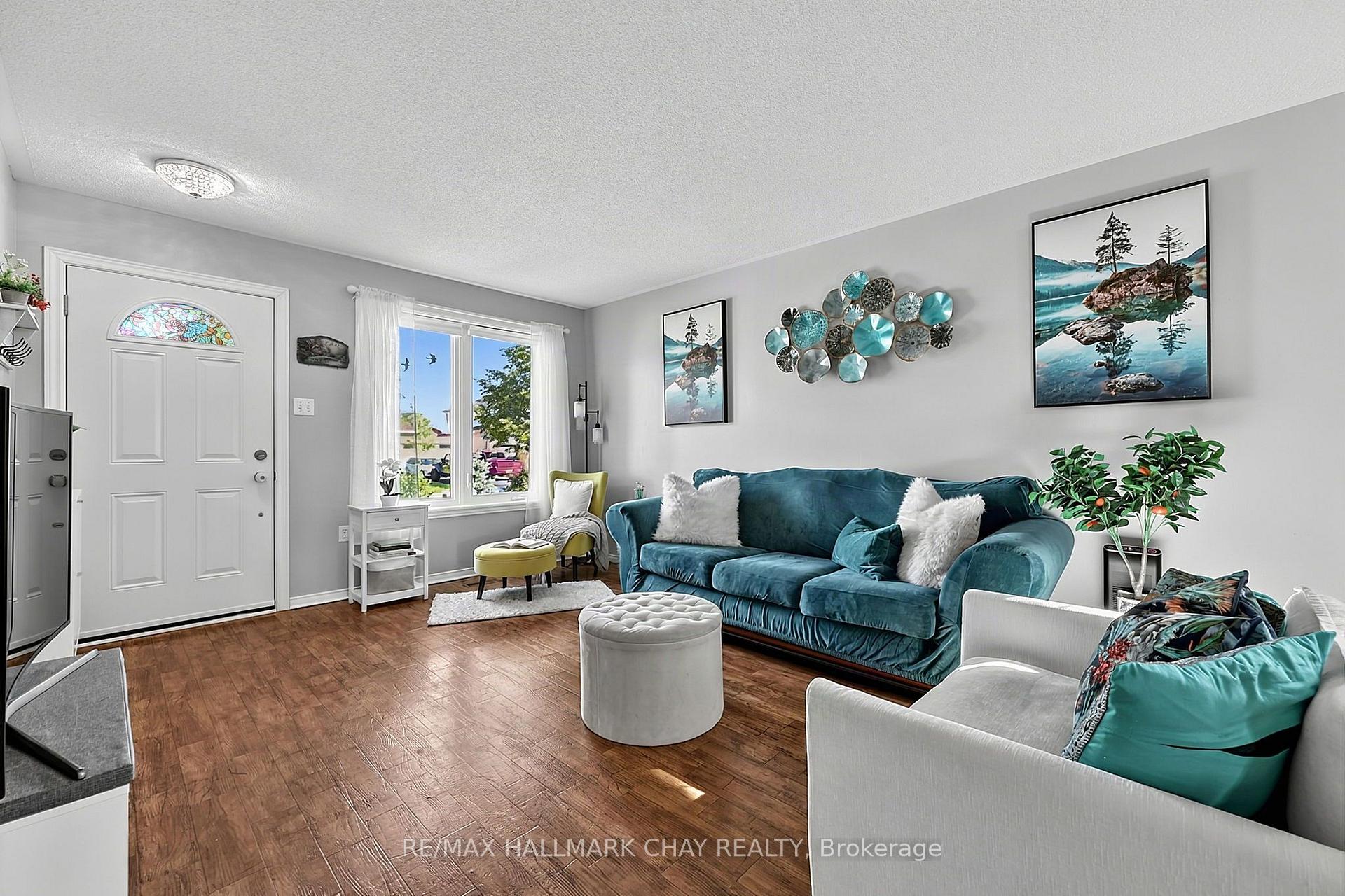 Photo 6 of 27 Masters Drive, Barrie, East Bayfield — HOMEH