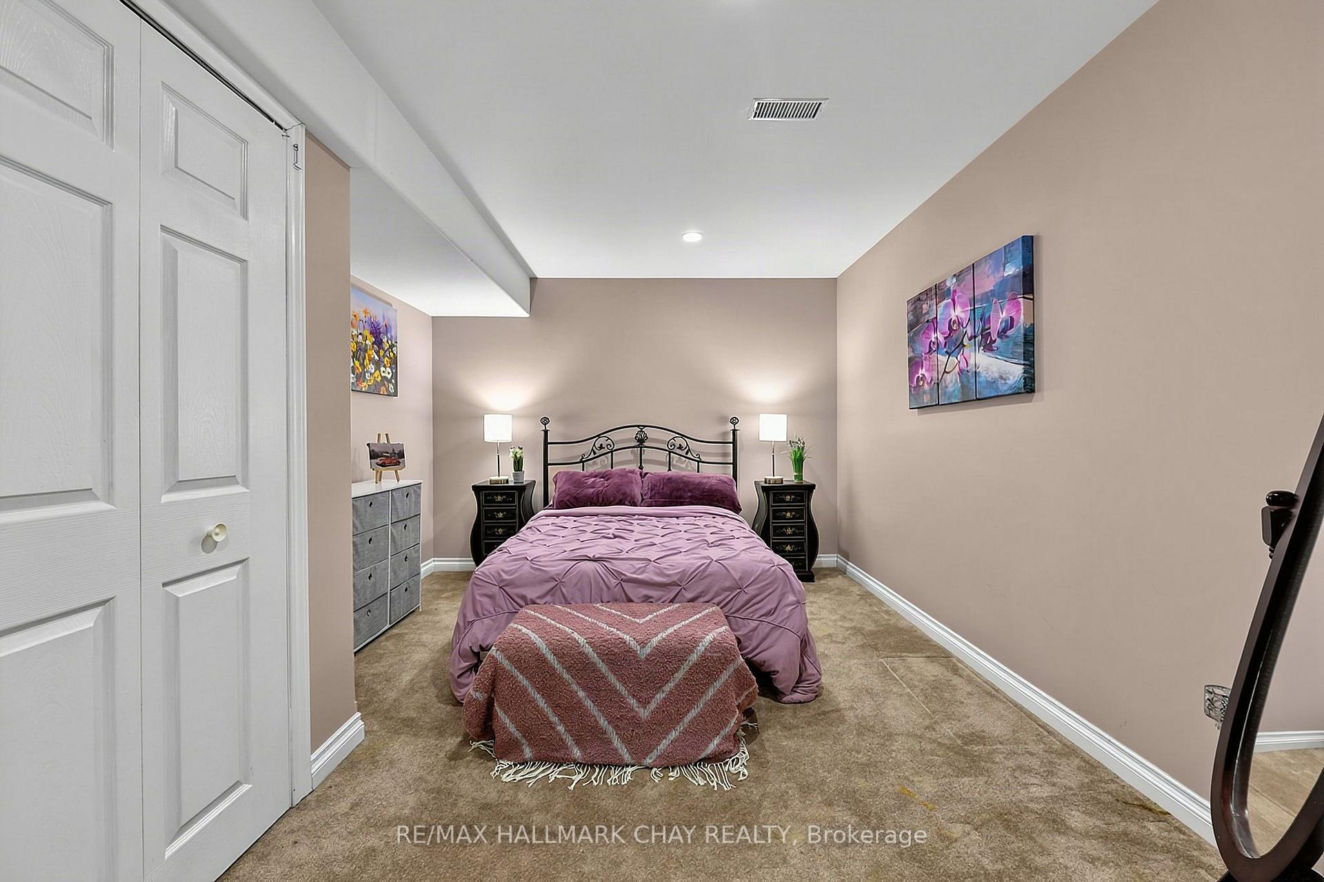 Photo 20 of 27 Masters Drive, Barrie, East Bayfield — HOMEH