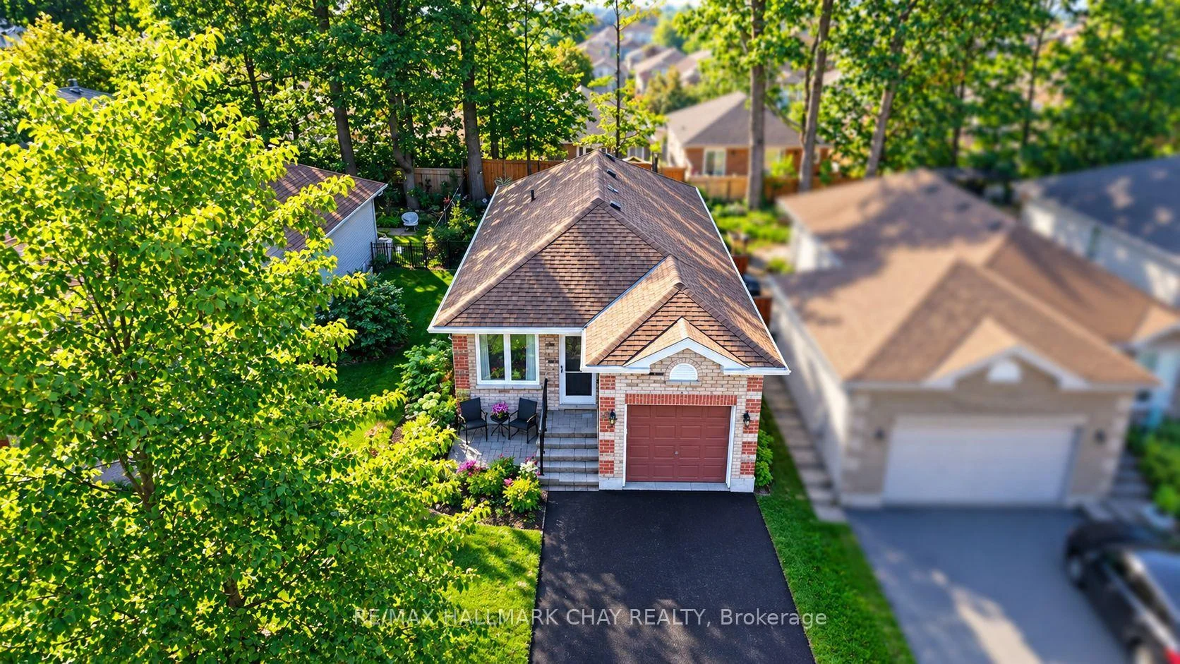 Photo 1 of 27 Masters Drive, Barrie, East Bayfield — HOMEH