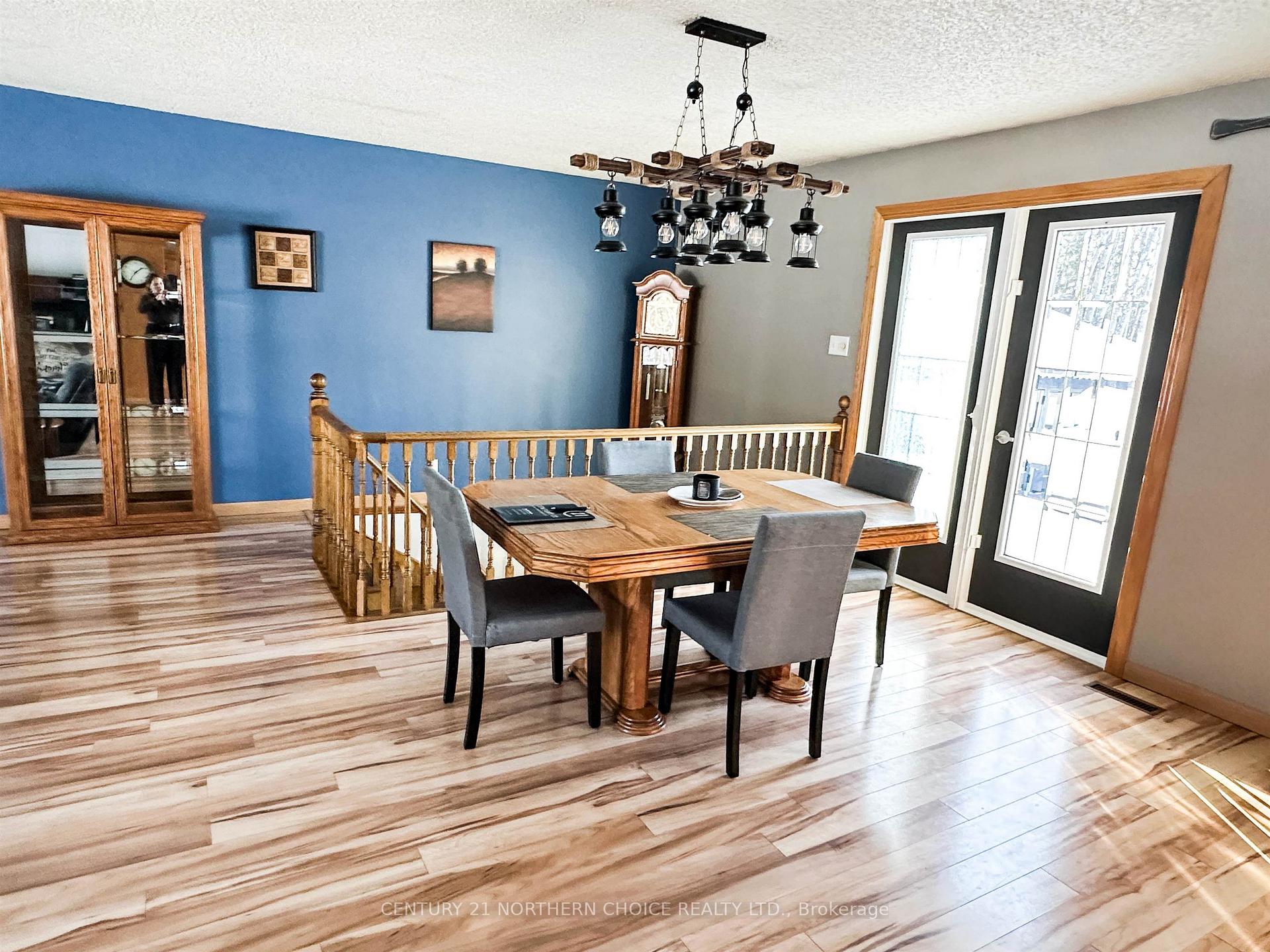 Photo 10 of 481 Goldpines Road, Ear Falls — HOMEH