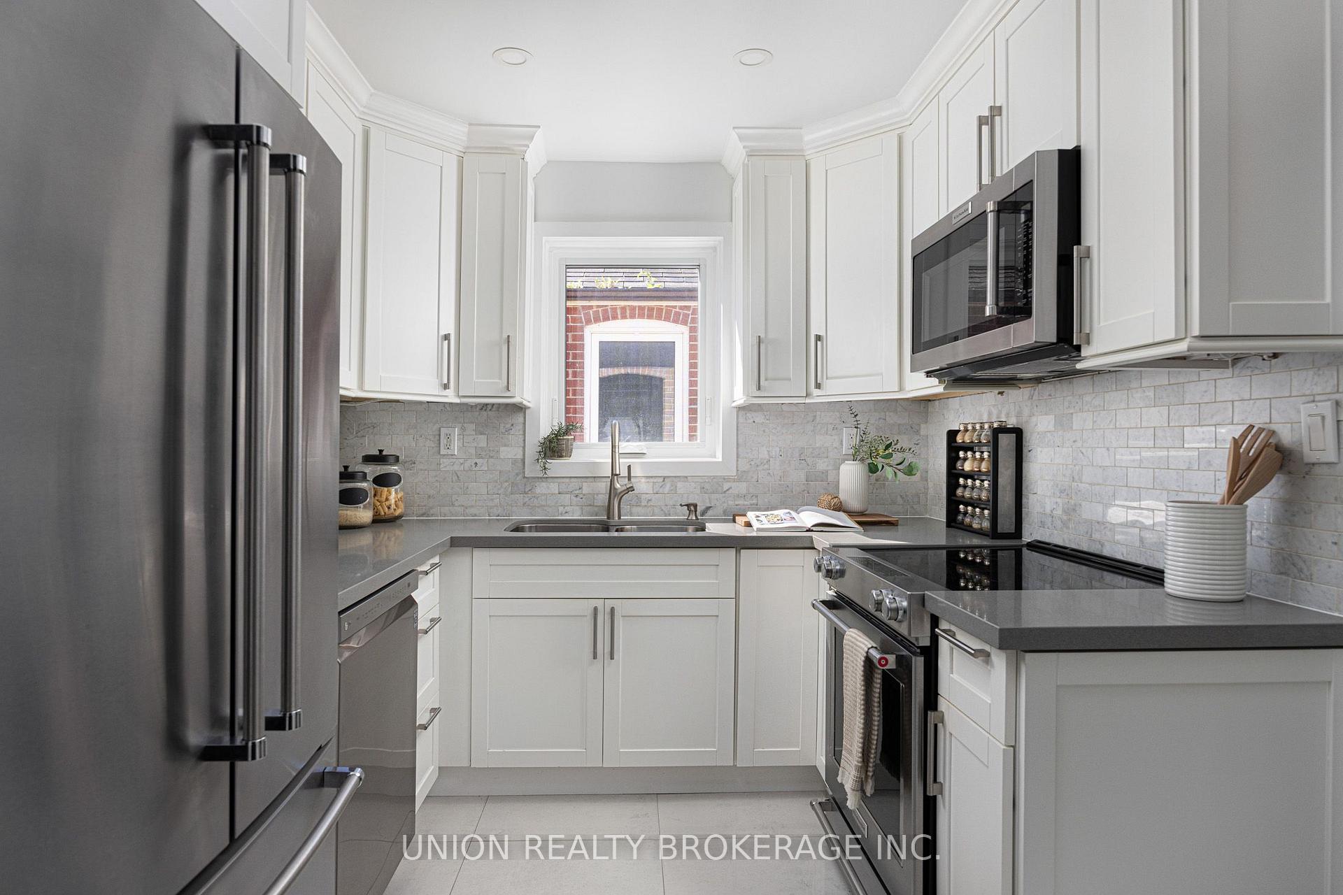 Photo 16 of 49 Claremore Avenue, Scarborough, Birchcliffe-Cliffside — HOMEH