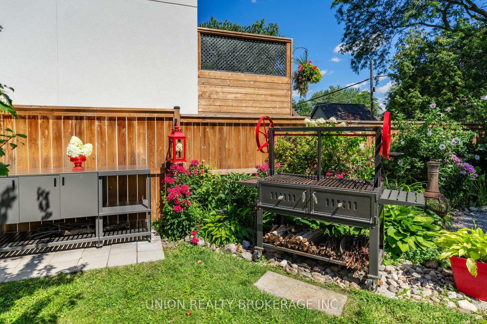 Photo 40 of 49 Claremore Avenue, Scarborough, Birchcliffe-Cliffside — HOMEH