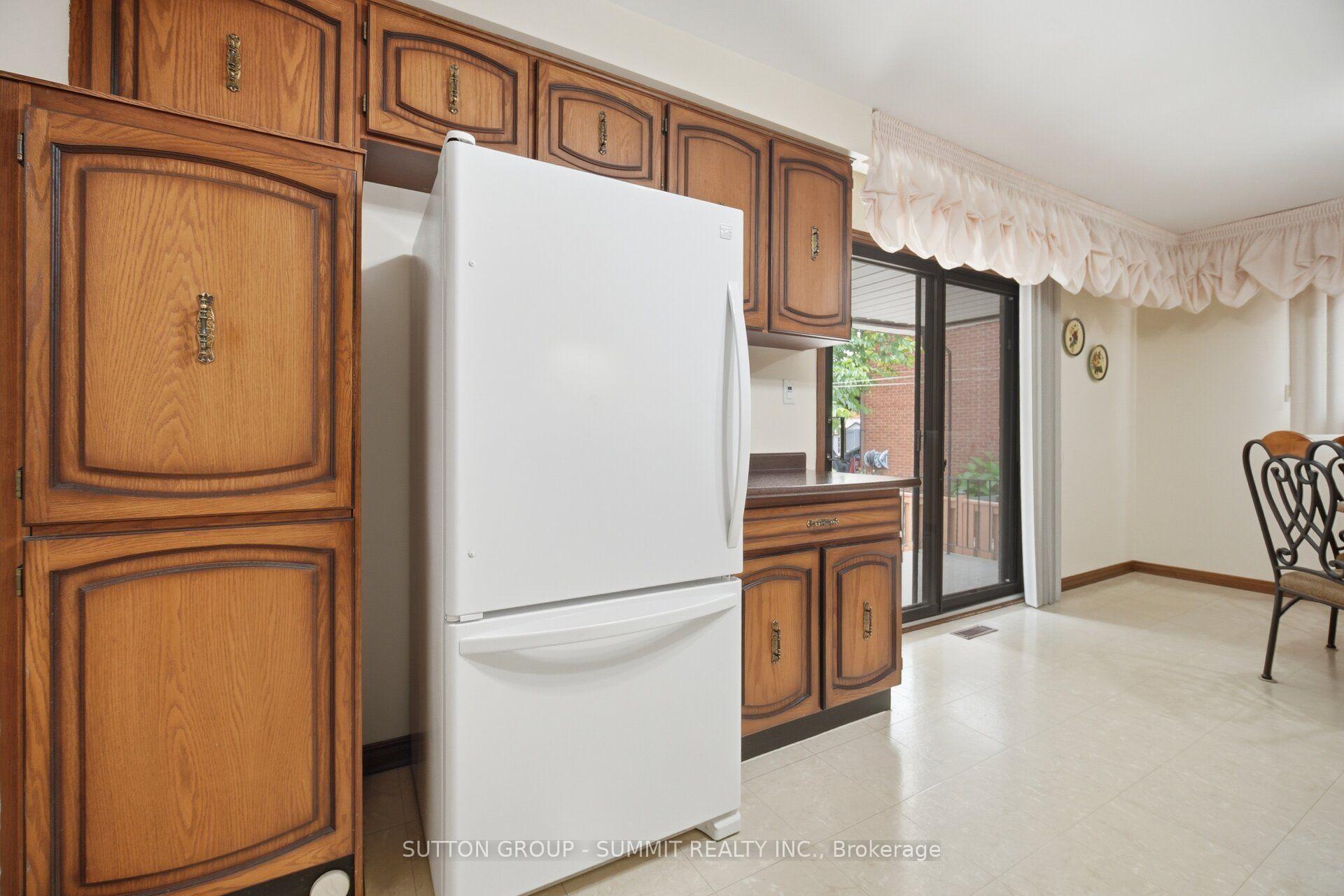 Photo 13 of 2222 Florian Road, Mississauga, Cooksville — HOMEH