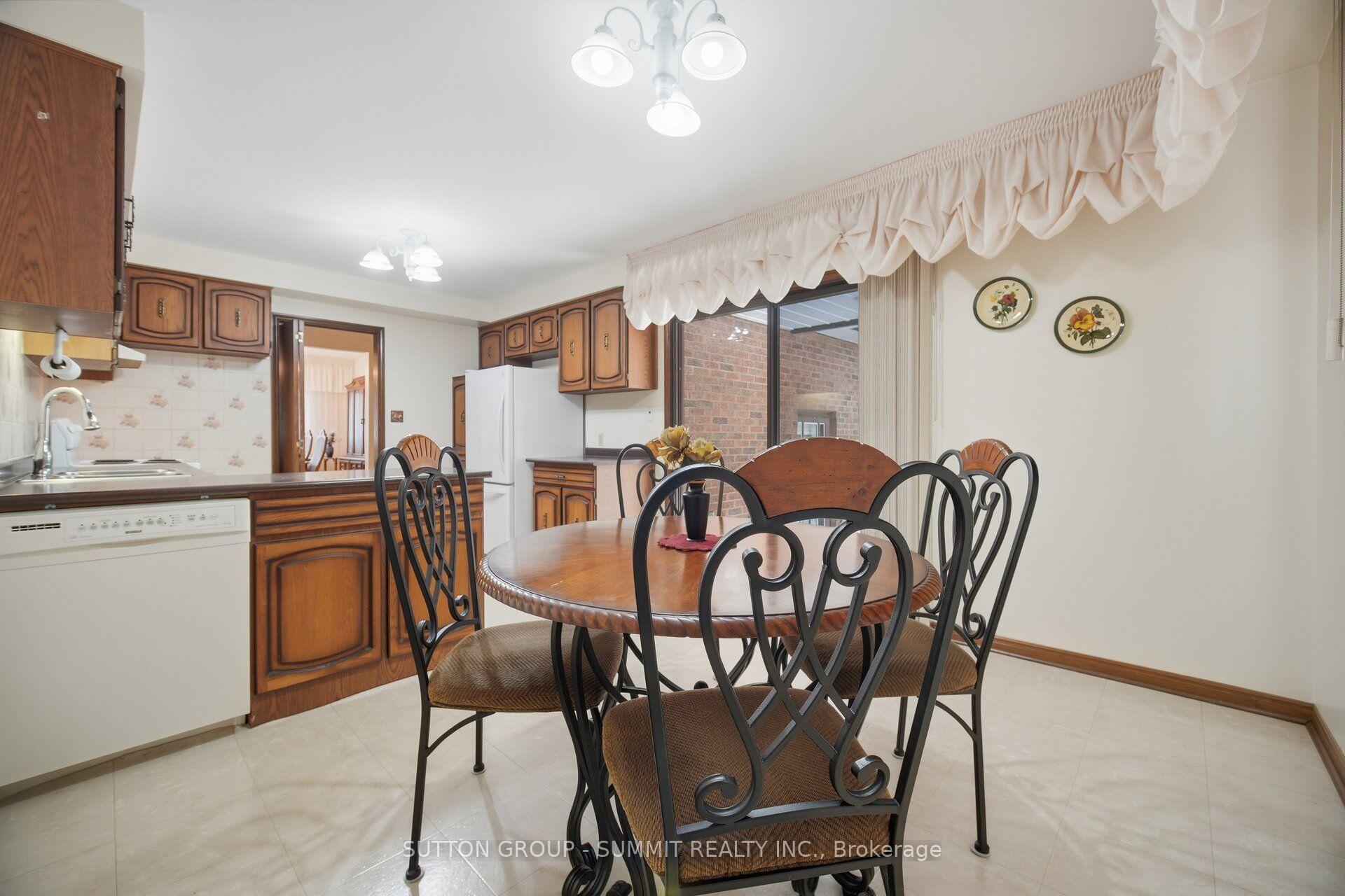 Photo 15 of 2222 Florian Road, Mississauga, Cooksville — HOMEH