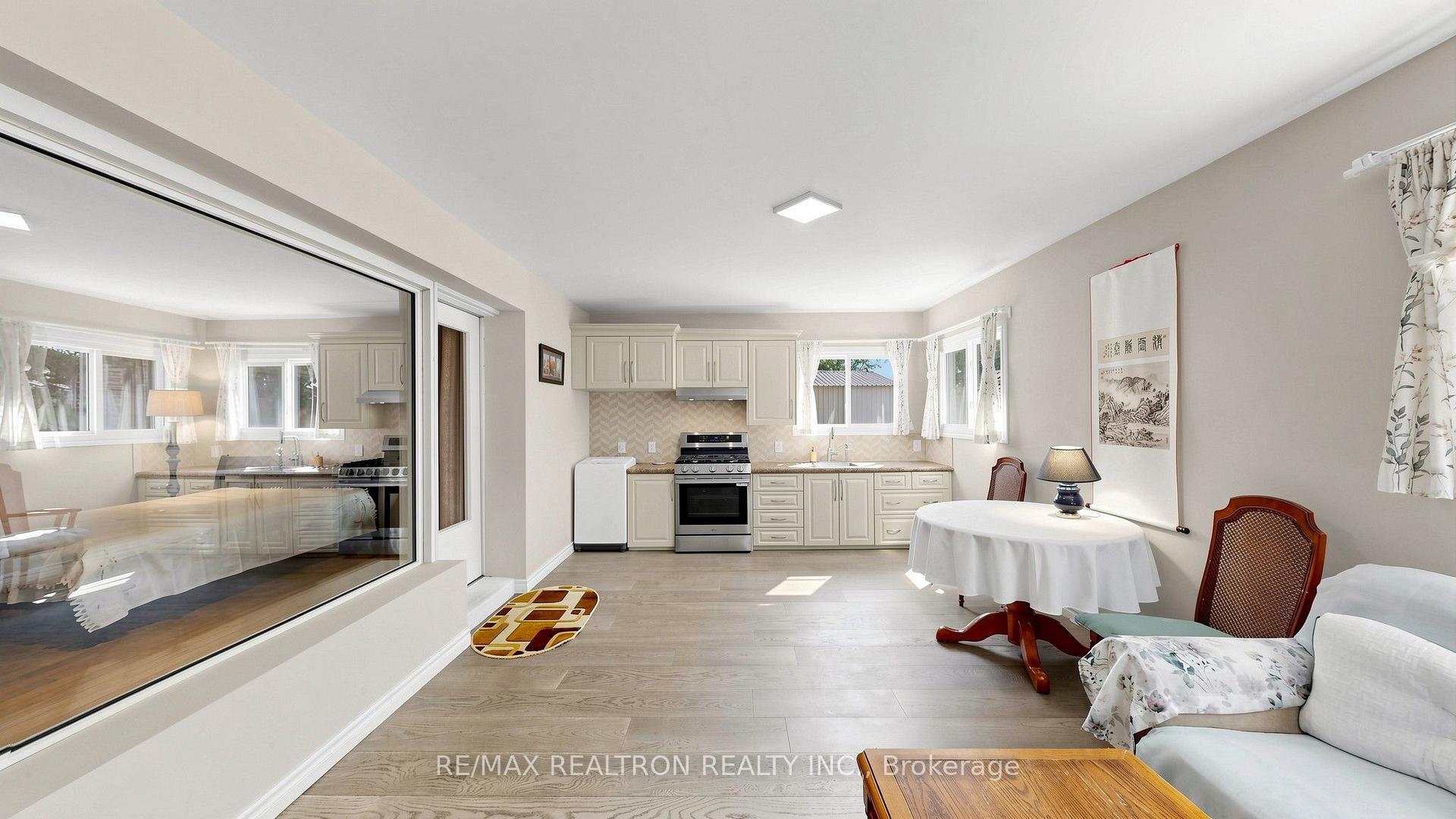 Photo 34 of 229 Chartland Boulevard S, Scarborough, Agincourt North — HOMEH