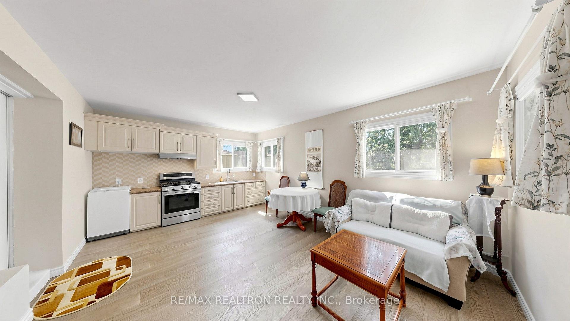 Photo 35 of 229 Chartland Boulevard S, Scarborough, Agincourt North — HOMEH