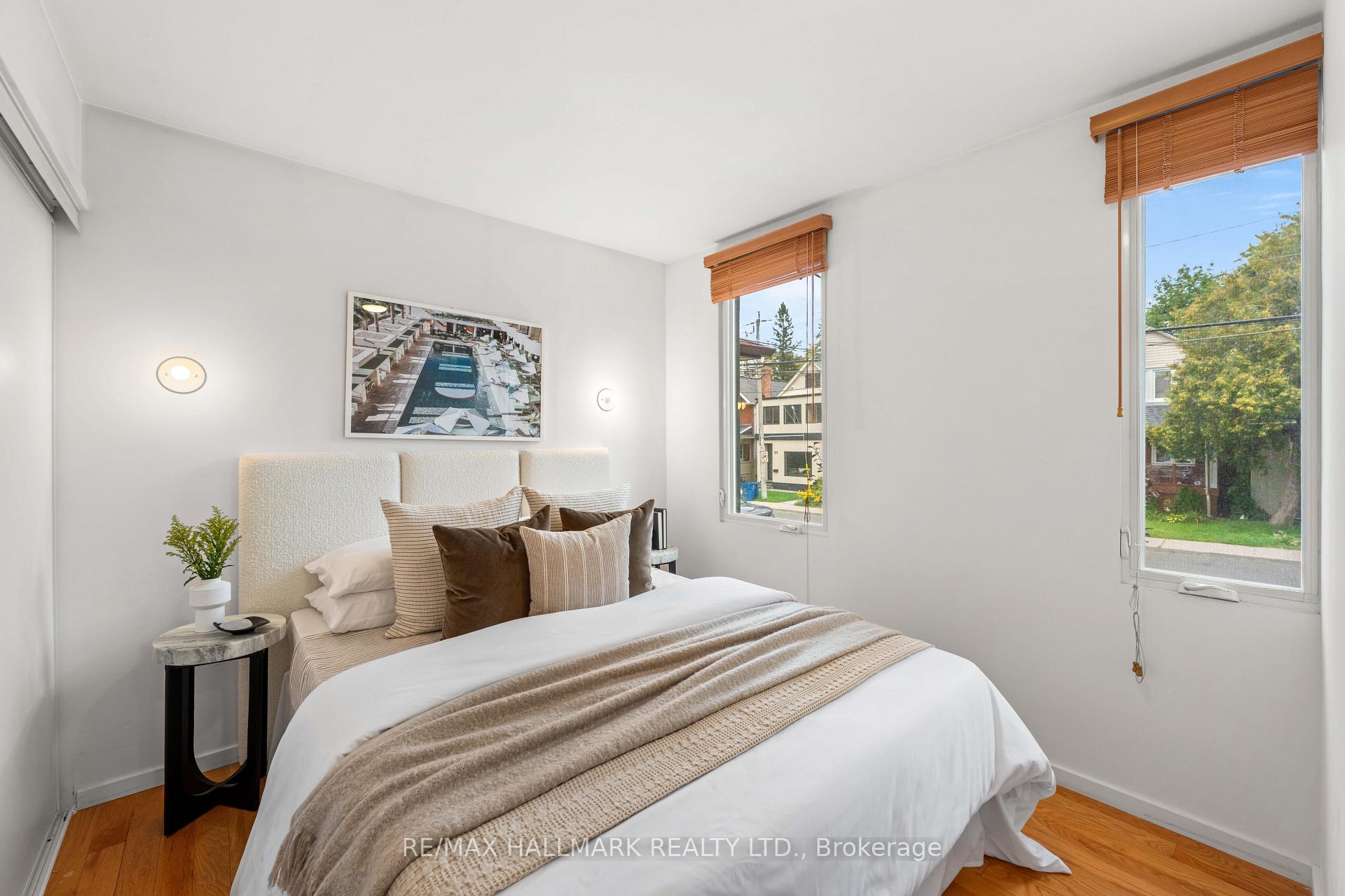Photo 24 of 92 Chisholm Avenue, Toronto, Woodbine-Lumsden — HOMEH