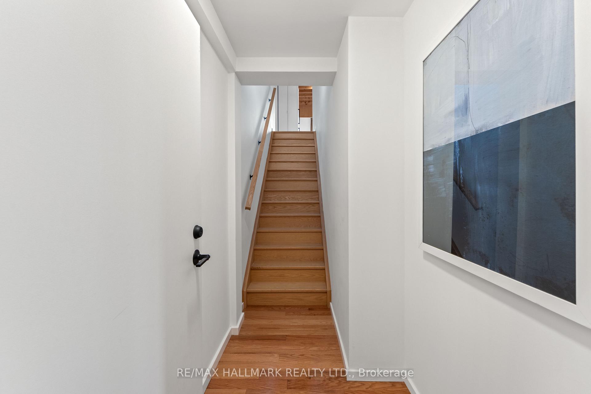 Photo 27 of 92 Chisholm Avenue, Toronto, Woodbine-Lumsden — HOMEH