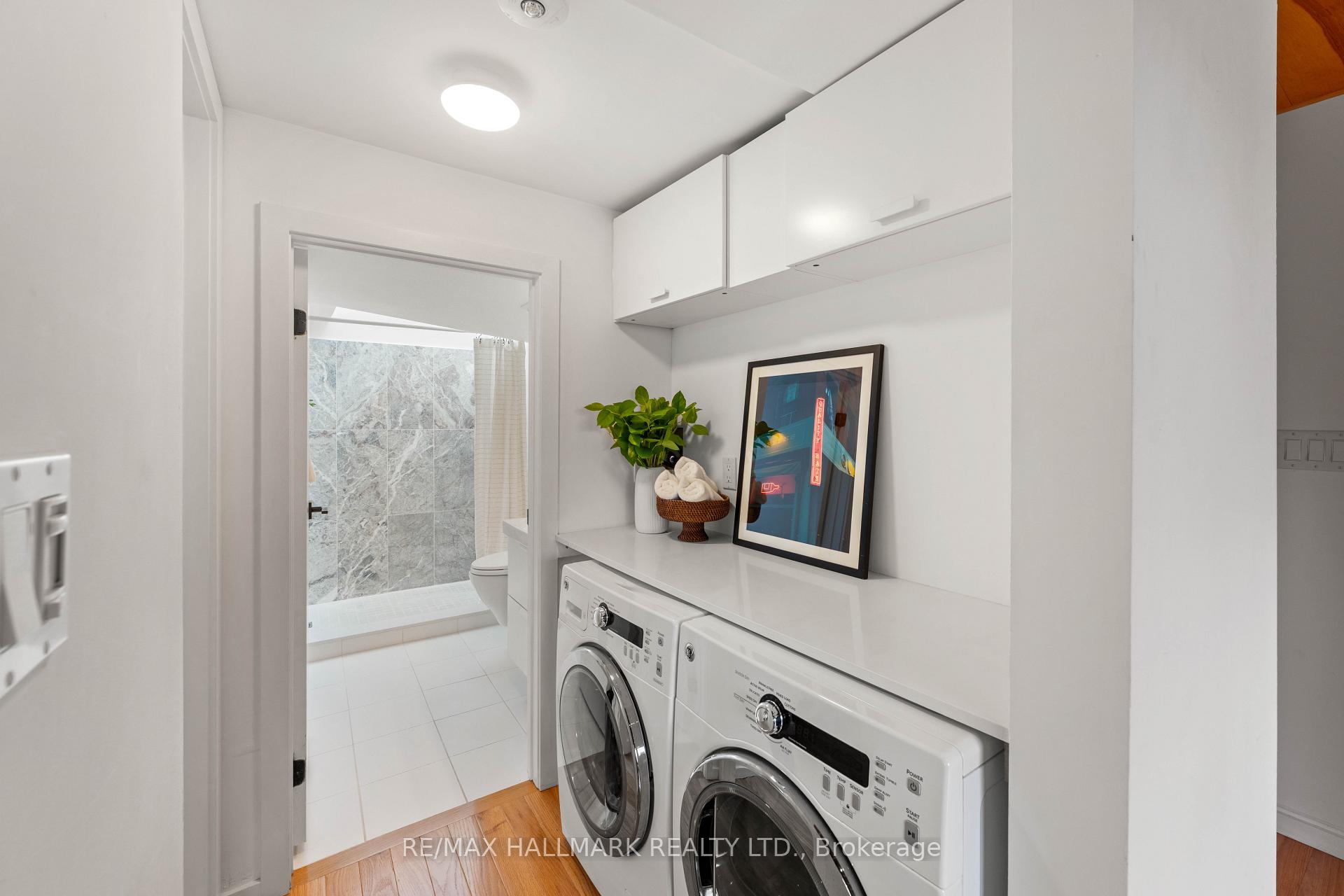 Photo 33 of 92 Chisholm Avenue, Toronto, Woodbine-Lumsden — HOMEH