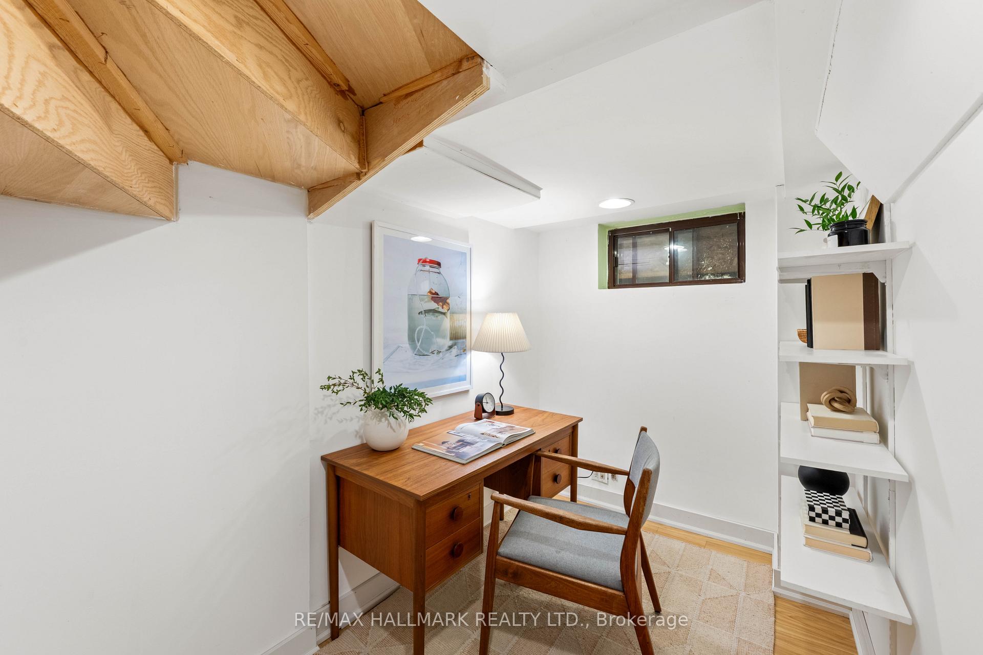 Photo 42 of 92 Chisholm Avenue, Toronto, Woodbine-Lumsden — HOMEH