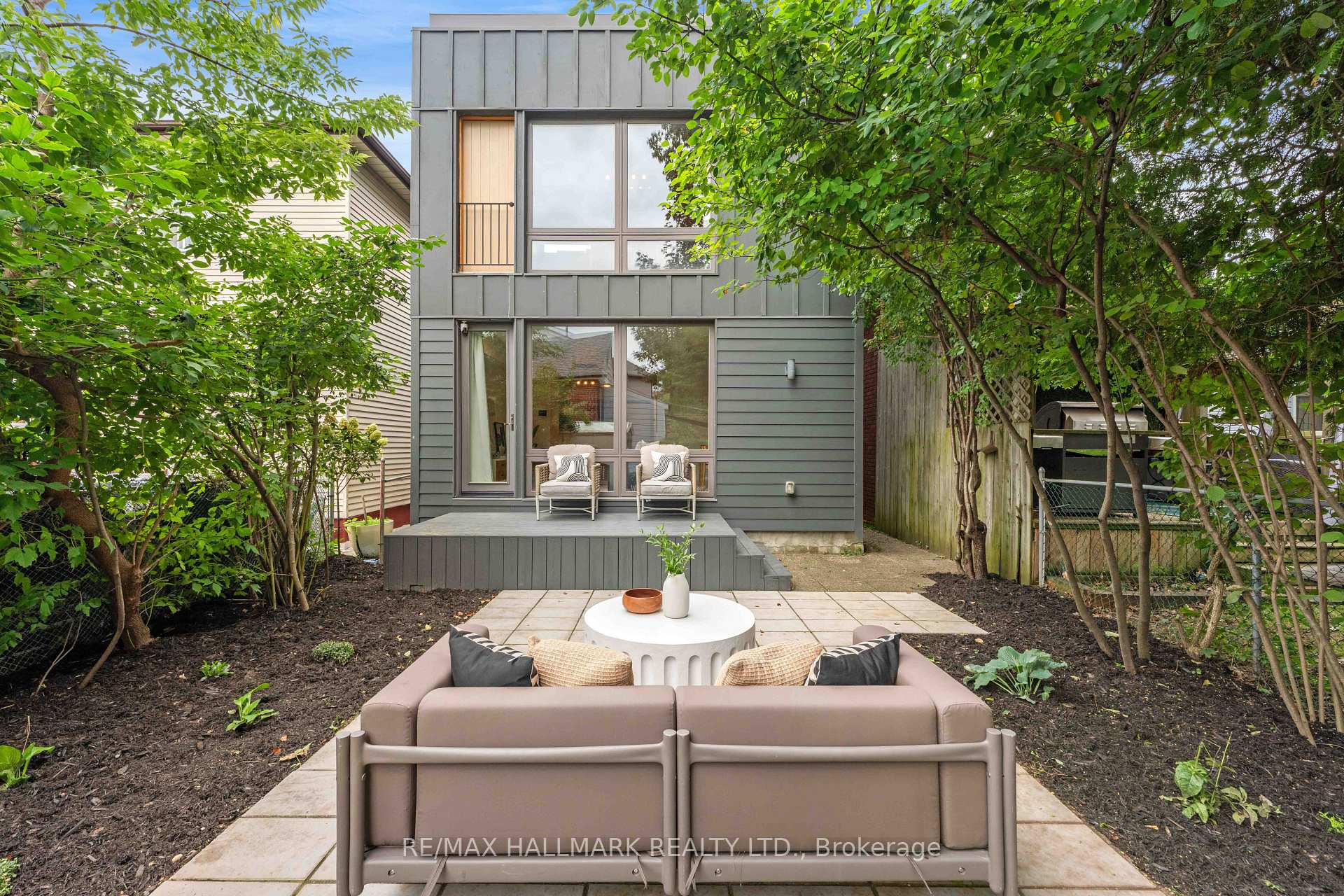 Photo 45 of 92 Chisholm Avenue, Toronto, Woodbine-Lumsden — HOMEH