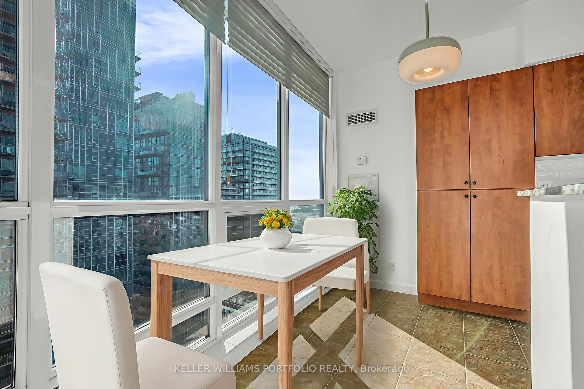 Photo 14 of Unit PH7, 185 Legion Road N, Etobicoke, Mimico — HOMEH
