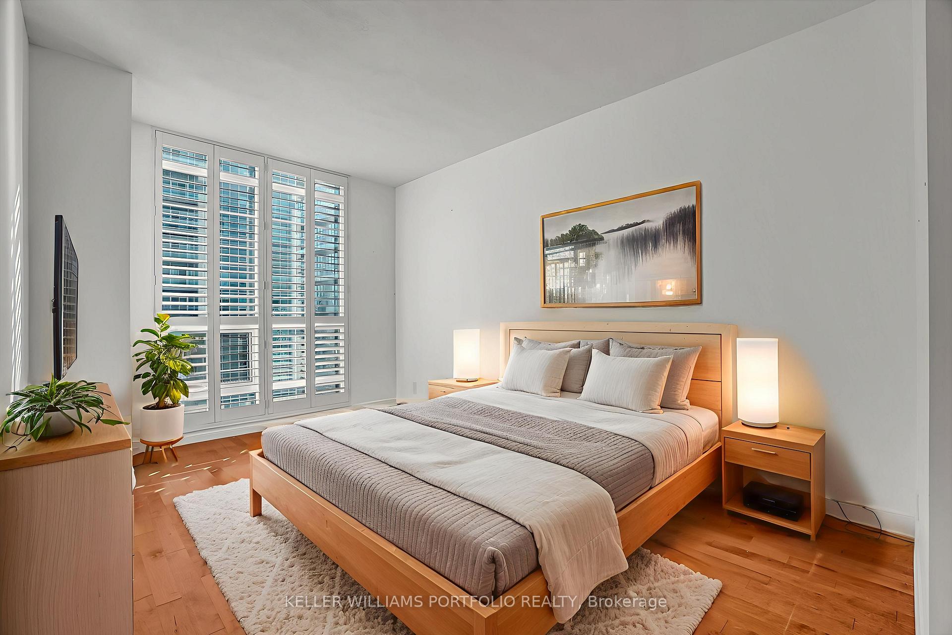 Photo 16 of Unit PH7, 185 Legion Road N, Etobicoke, Mimico — HOMEH