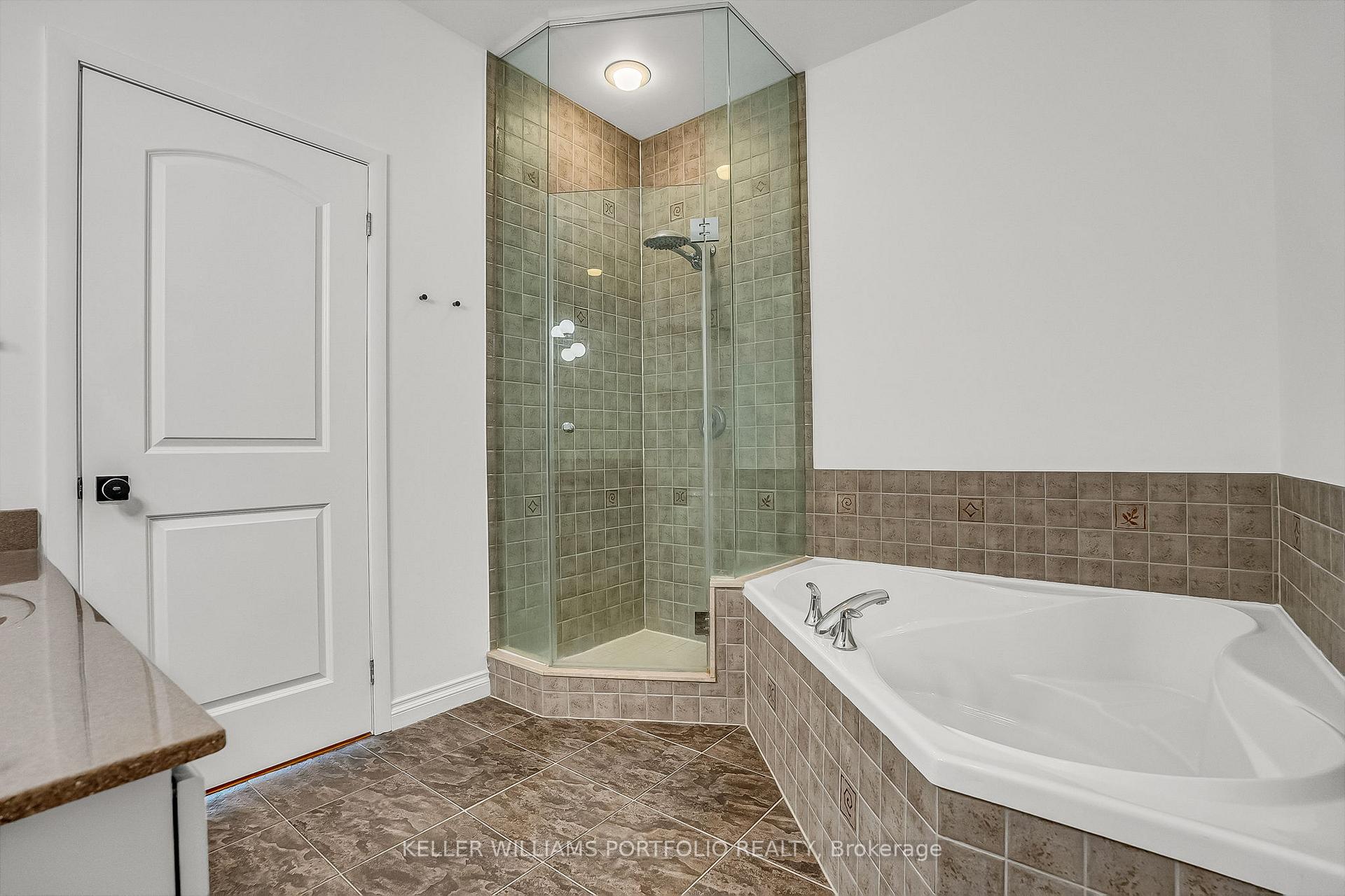 Photo 21 of Unit PH7, 185 Legion Road N, Etobicoke, Mimico — HOMEH