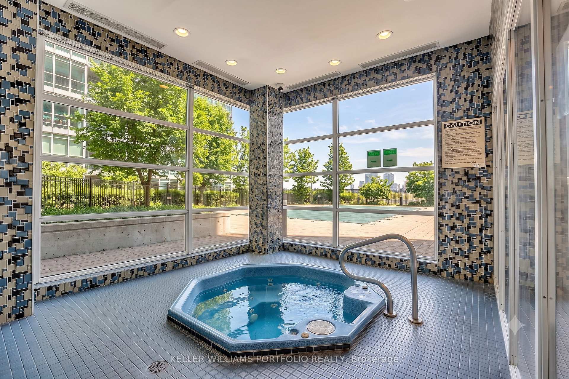 Photo 47 of Unit PH7, 185 Legion Road N, Etobicoke, Mimico — HOMEH