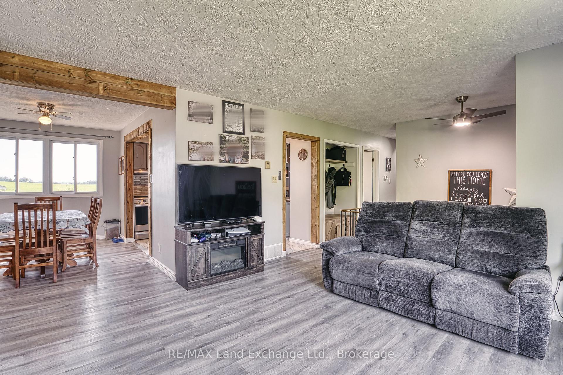 Photo 10 of 21 Fairview Drive, Arran-Elderslie — HOMEH