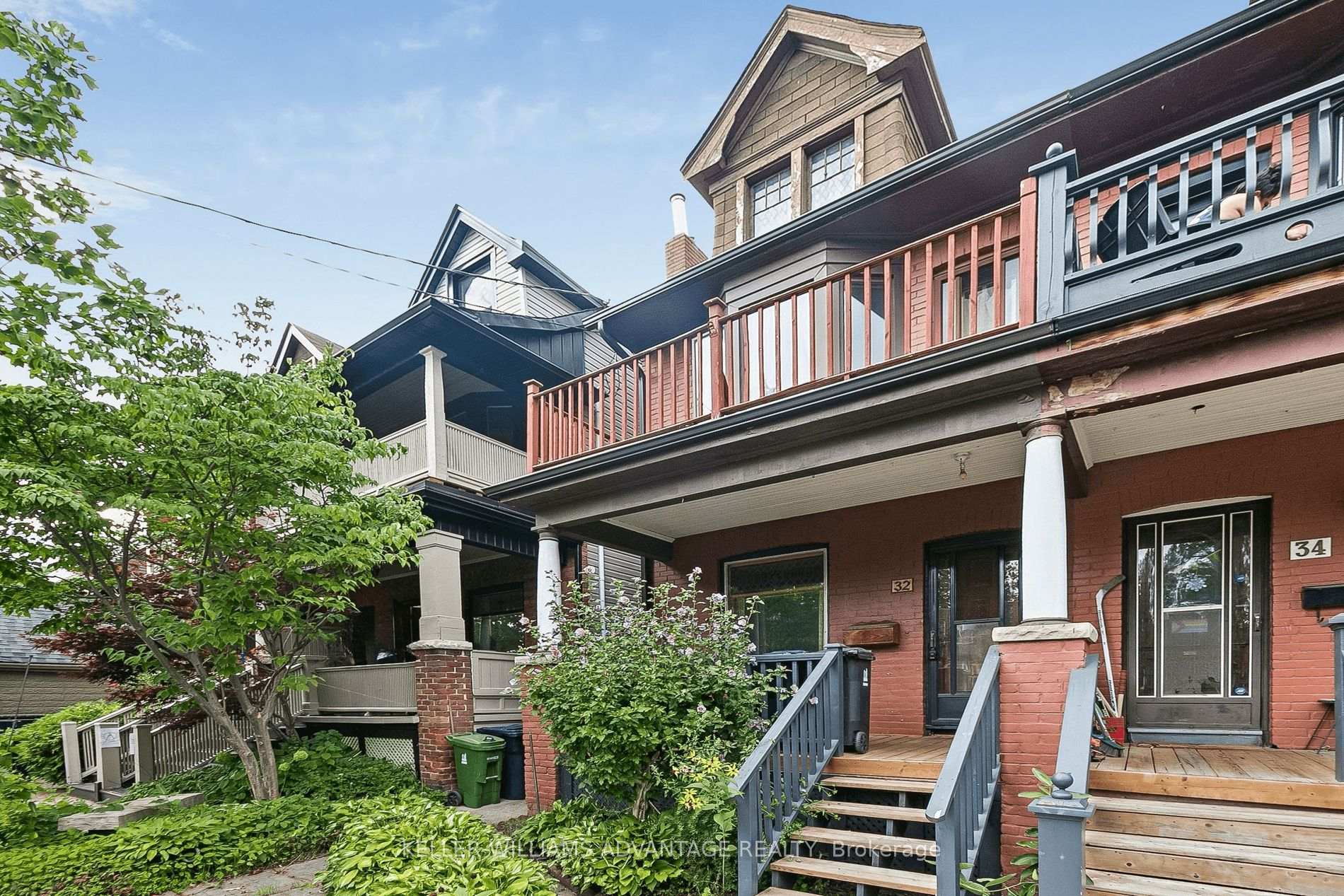 Photo 2 of 32 Dingwall Avenue E, Toronto, Blake-Jones — HOMEH