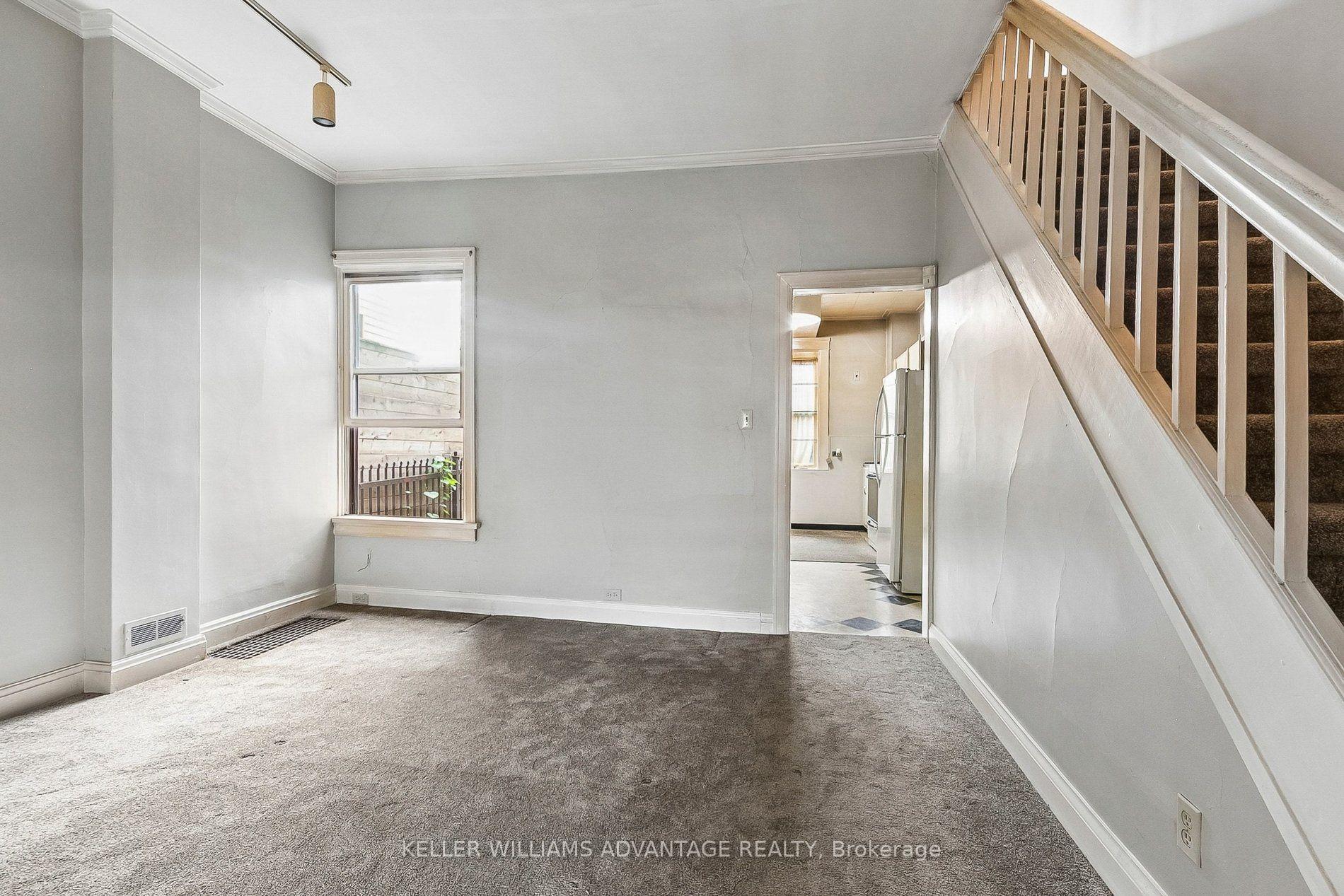 Photo 10 of 32 Dingwall Avenue E, Toronto, Blake-Jones — HOMEH