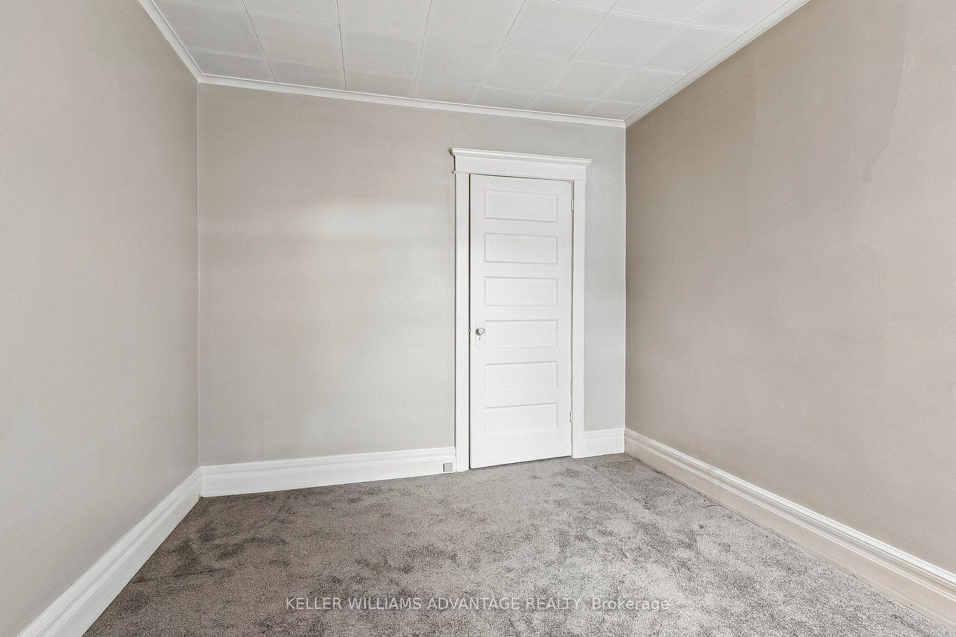 Photo 23 of 32 Dingwall Avenue E, Toronto, Blake-Jones — HOMEH