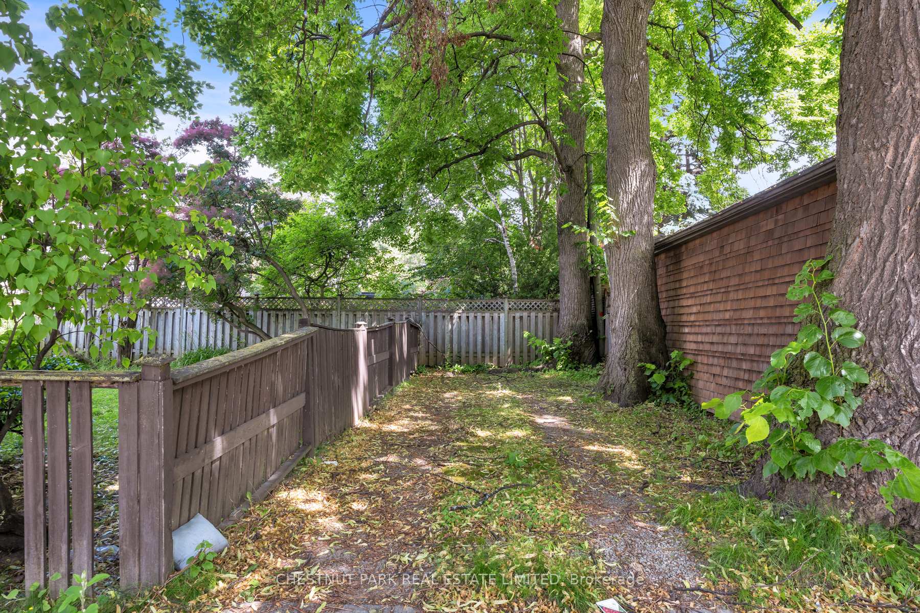 Photo 29 of 108 Imperial Street, Toronto, Yonge-Eglinton — HOMEH