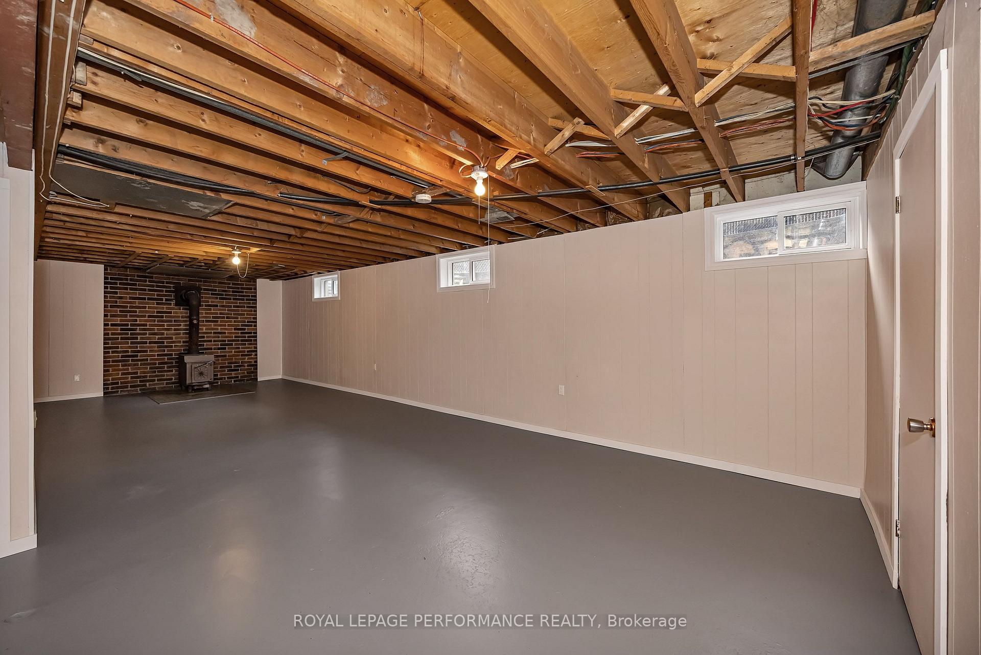 Photo 22 of 1410 Major Road, Ottawa, Bilberry Creek/Queenswood Heights — HOMEH