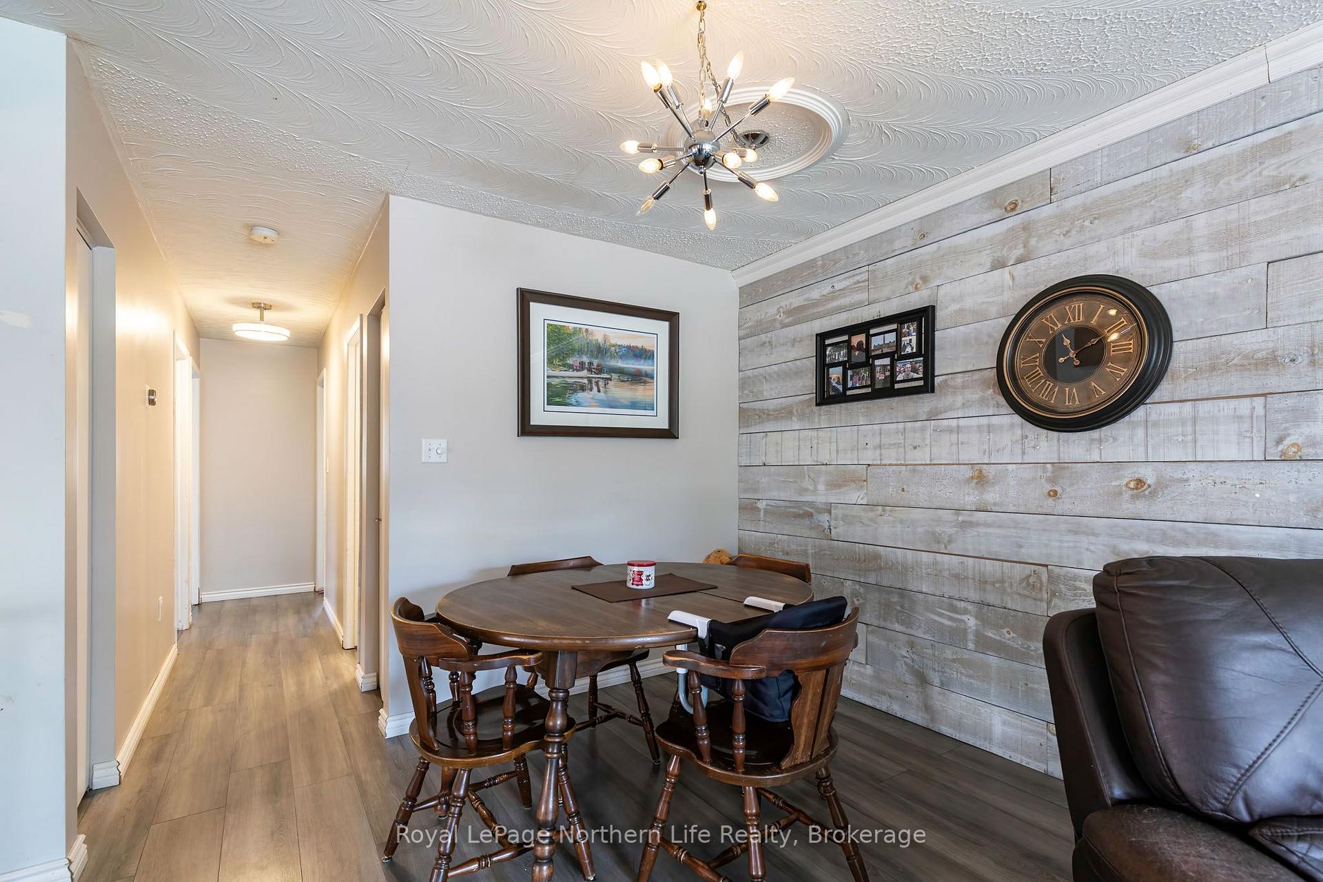 Photo 10 of 23 Harris Drive, North Bay, Ferris — HOMEH