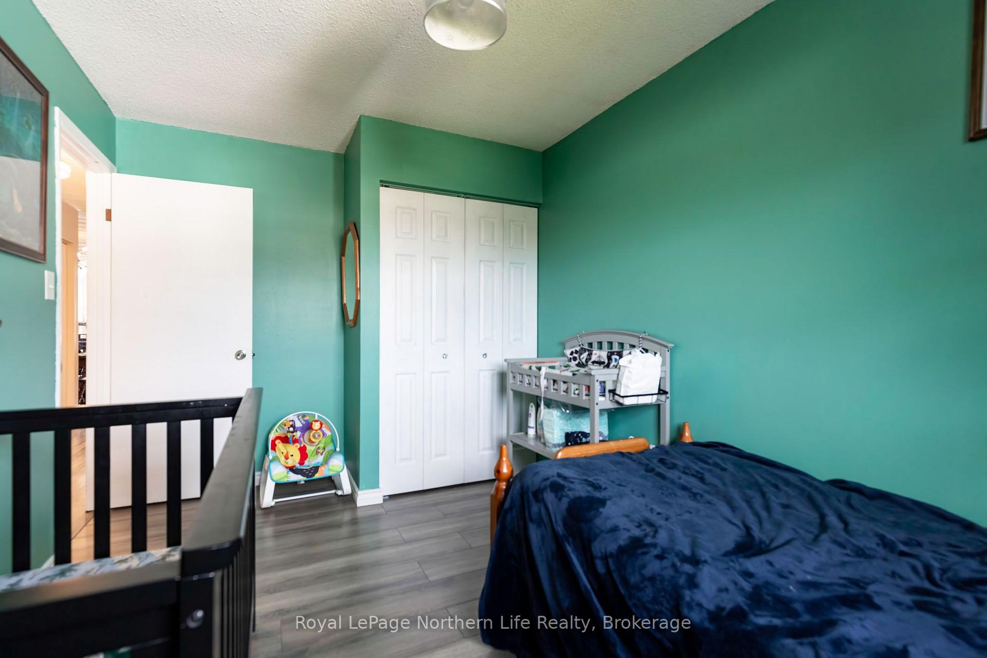 Photo 21 of 23 Harris Drive, North Bay, Ferris — HOMEH