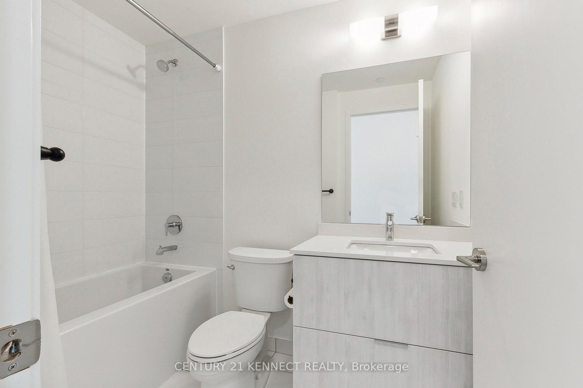 Photo 17 of Unit 931, 2 David Eyer Road, Richmond Hill, Rural Richmond Hill — HOMEH