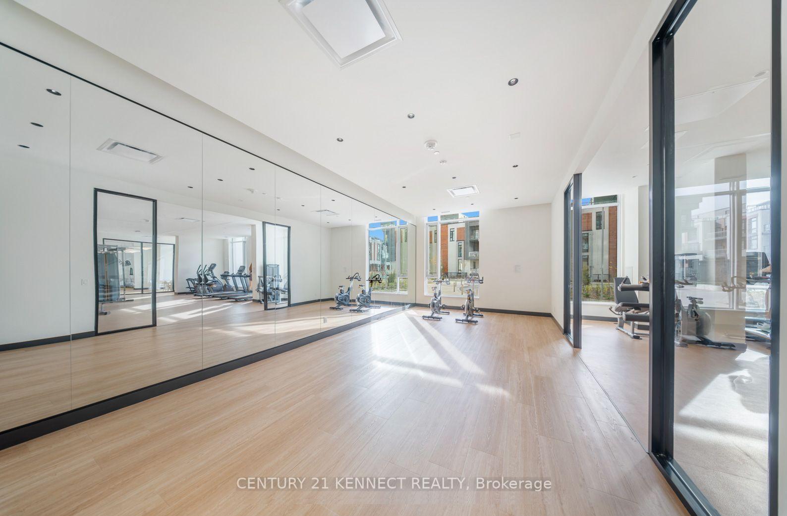 Photo 26 of Unit 931, 2 David Eyer Road, Richmond Hill, Rural Richmond Hill — HOMEH