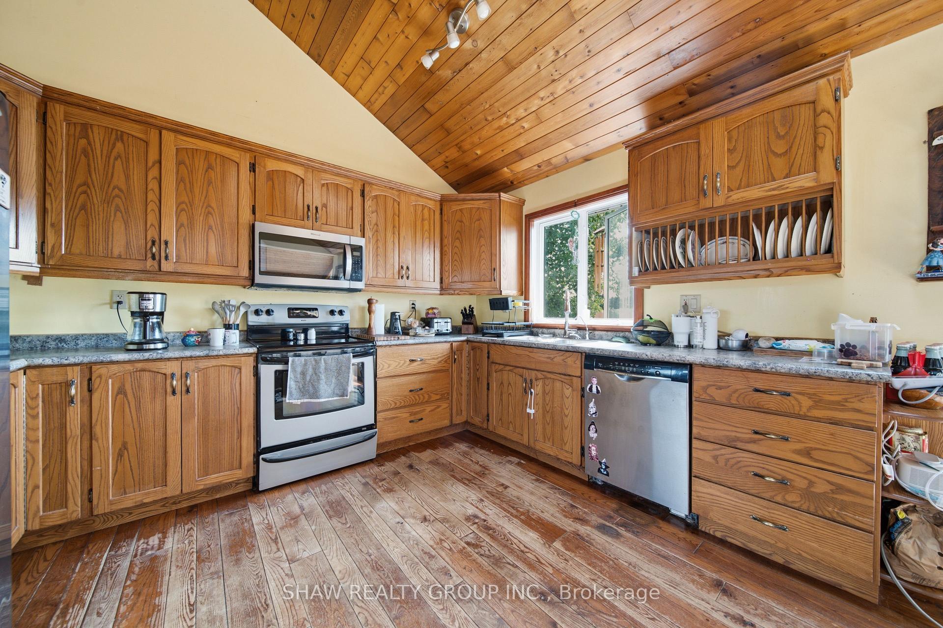 Photo 14 of 44917 Moncrieff Road, Huron East, Grey — HOMEH