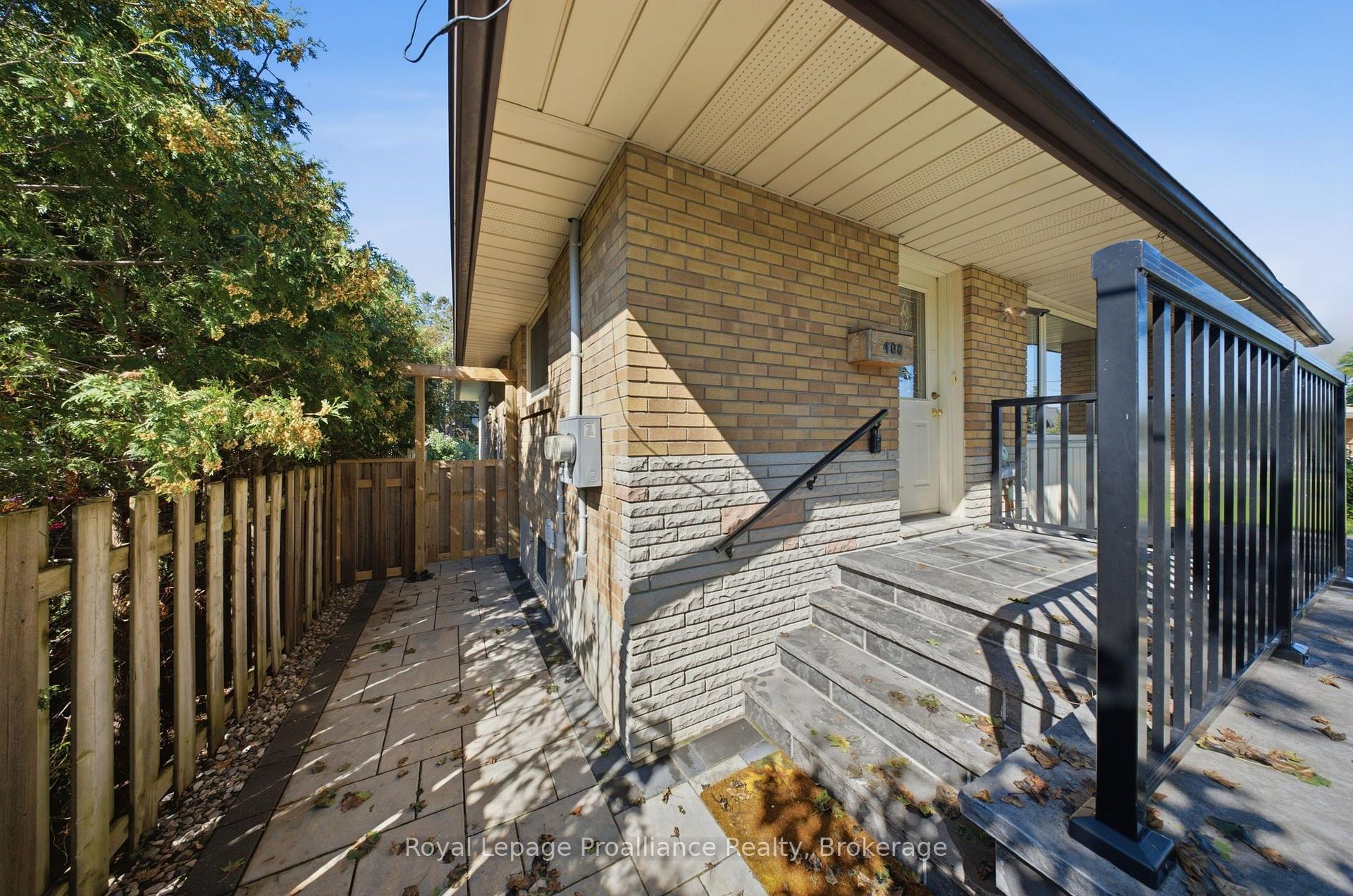 Photo 44 of 400 Harris Street, Whitby, Downtown Whitby — HOMEH