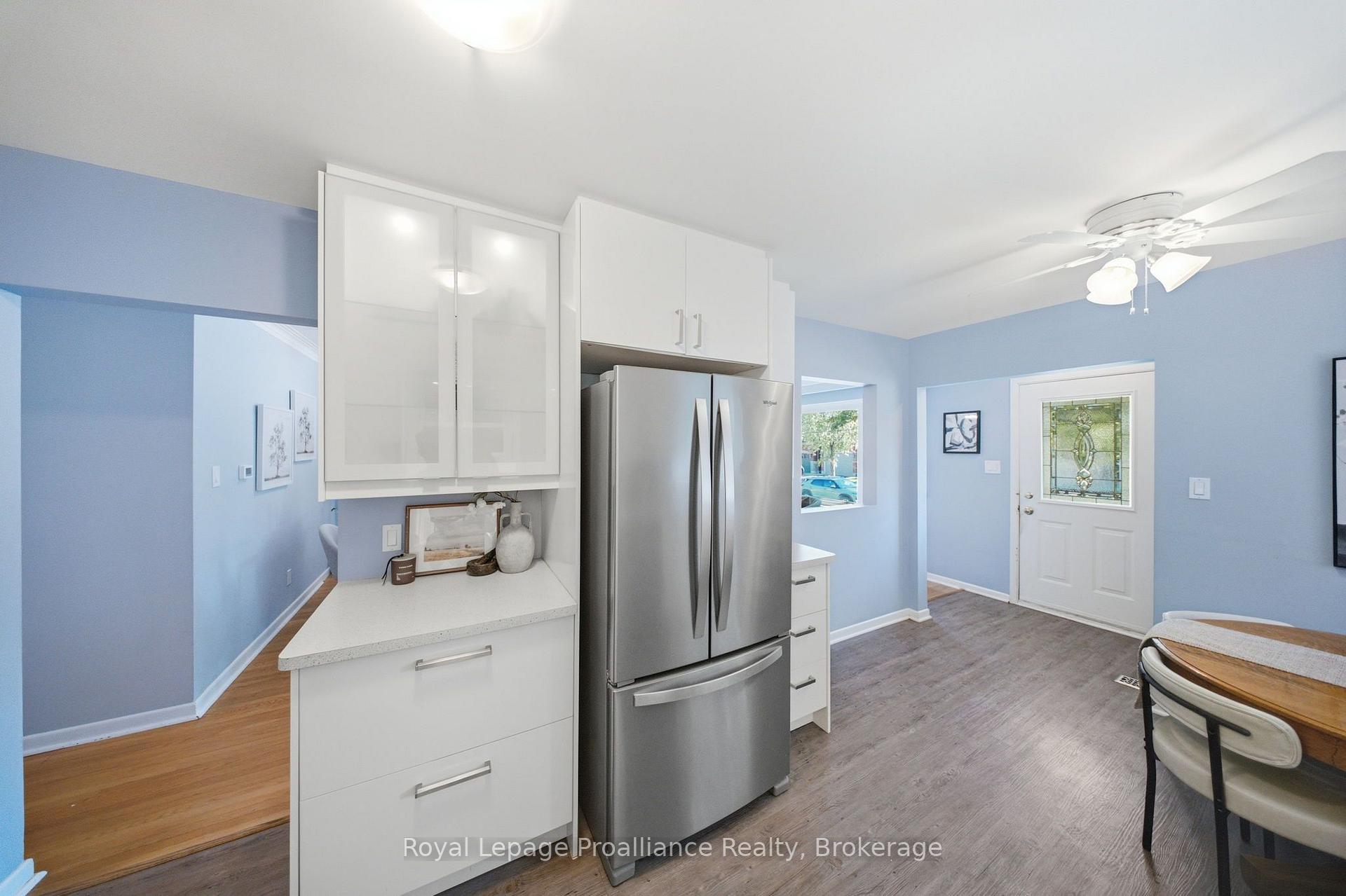 Photo 19 of 400 Harris Street, Whitby, Downtown Whitby — HOMEH