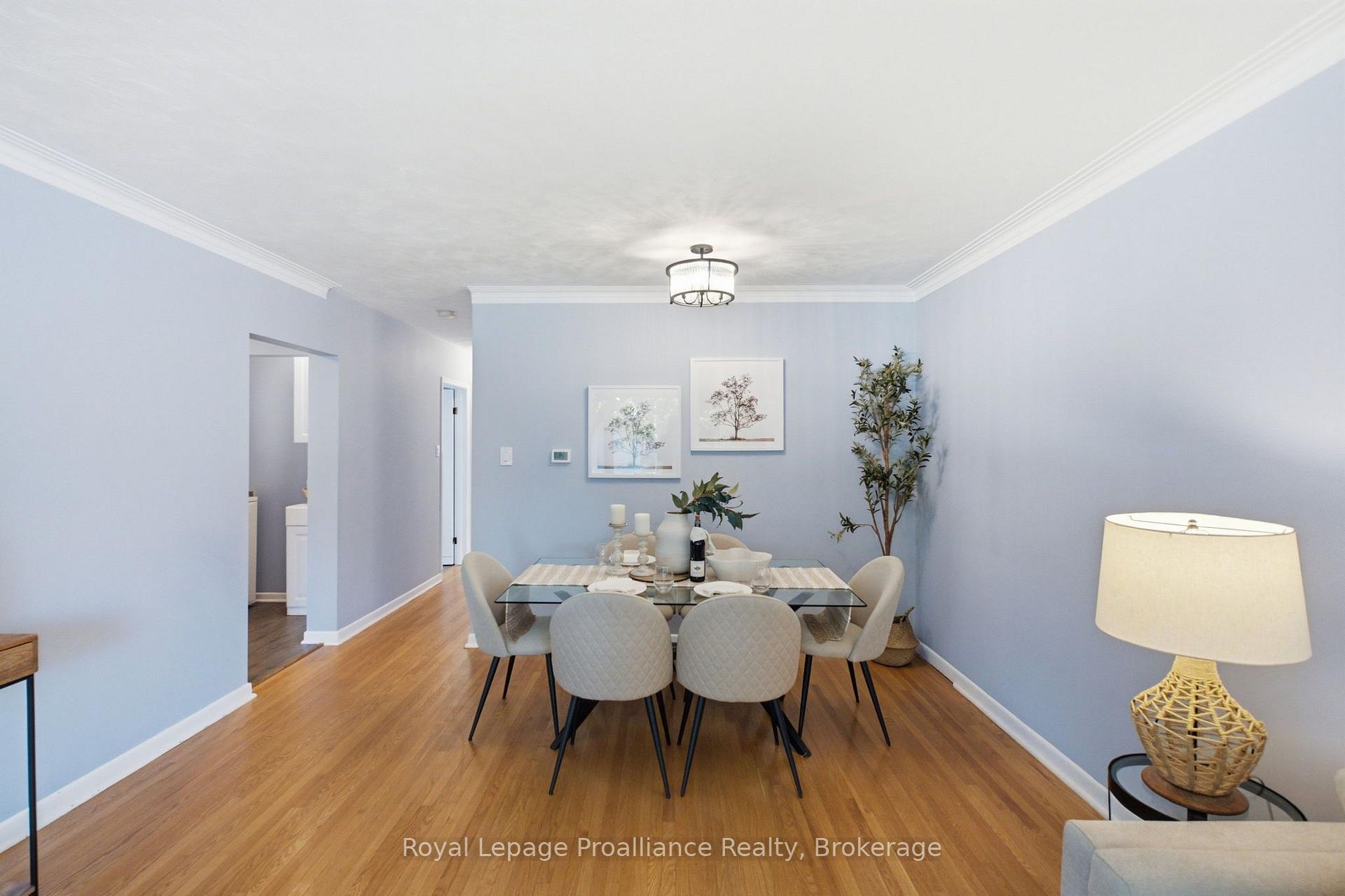 Photo 9 of 400 Harris Street, Whitby, Downtown Whitby — HOMEH