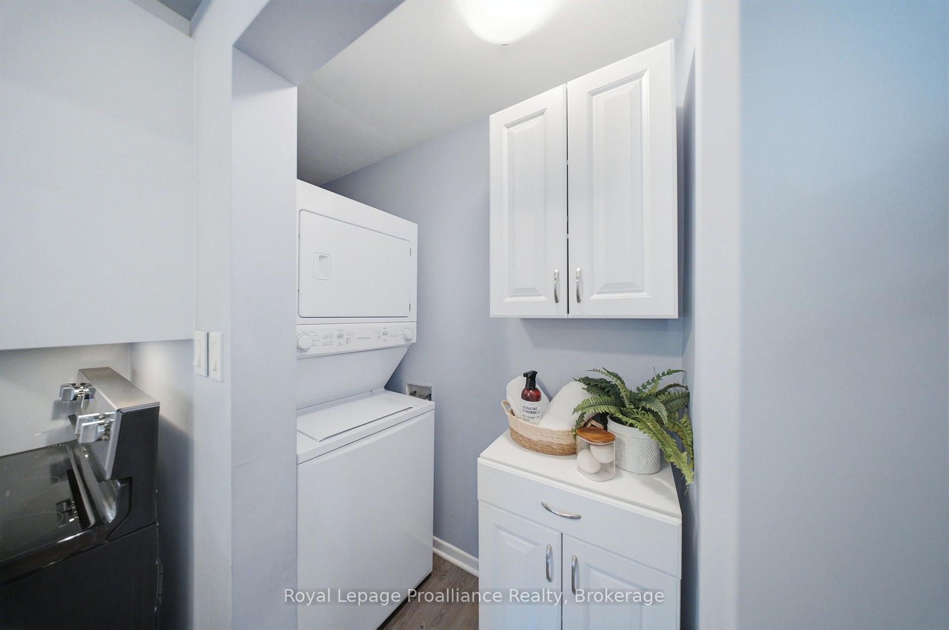Photo 20 of 400 Harris Street, Whitby, Downtown Whitby — HOMEH
