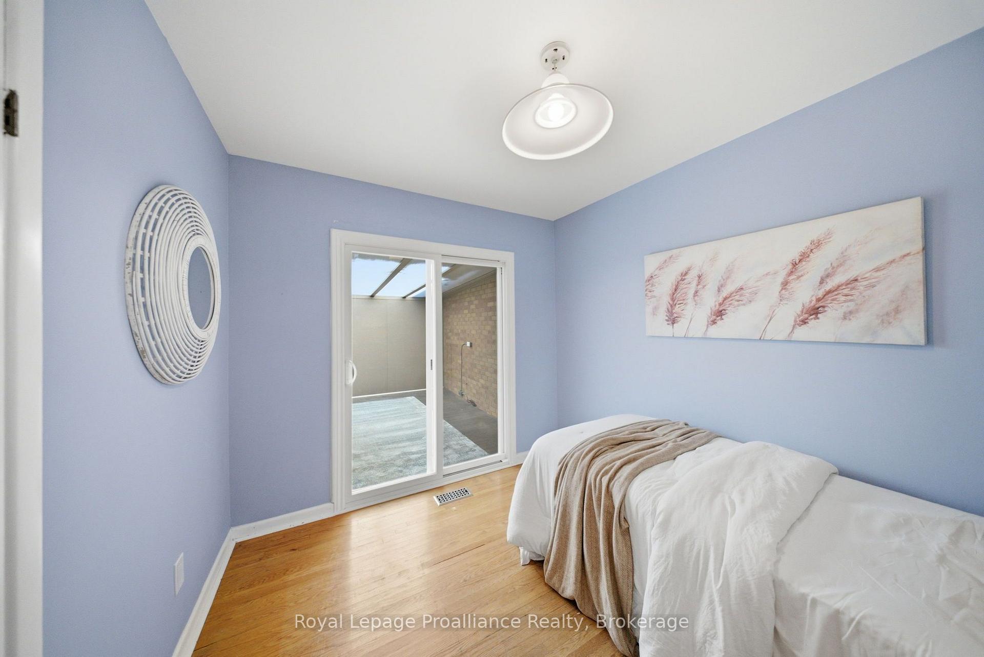 Photo 28 of 400 Harris Street, Whitby, Downtown Whitby — HOMEH
