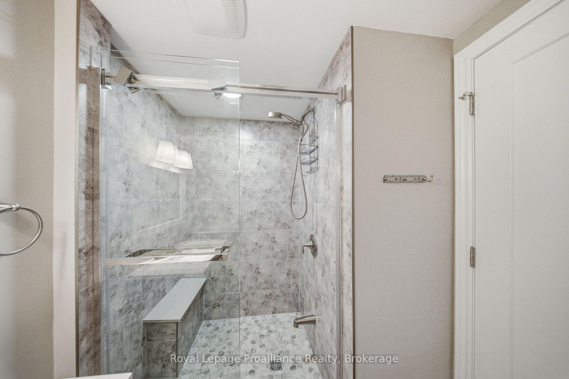 Photo 36 of 400 Harris Street, Whitby, Downtown Whitby — HOMEH