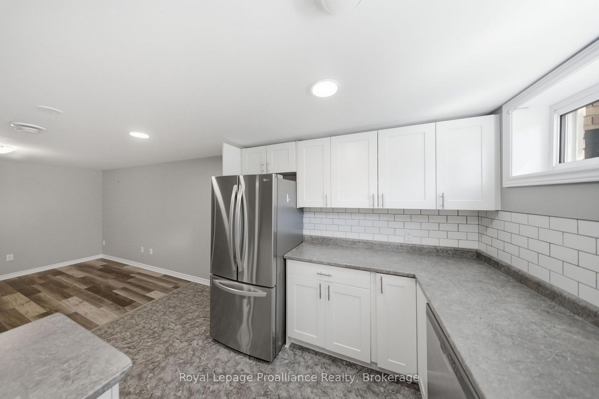 Photo 41 of 400 Harris Street, Whitby, Downtown Whitby — HOMEH