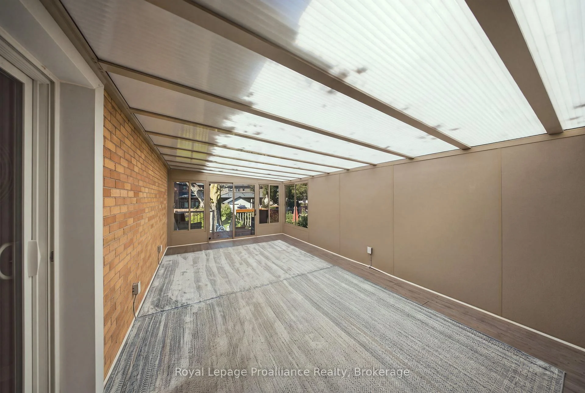 Photo 30 of 400 Harris Street, Whitby, Downtown Whitby — HOMEH