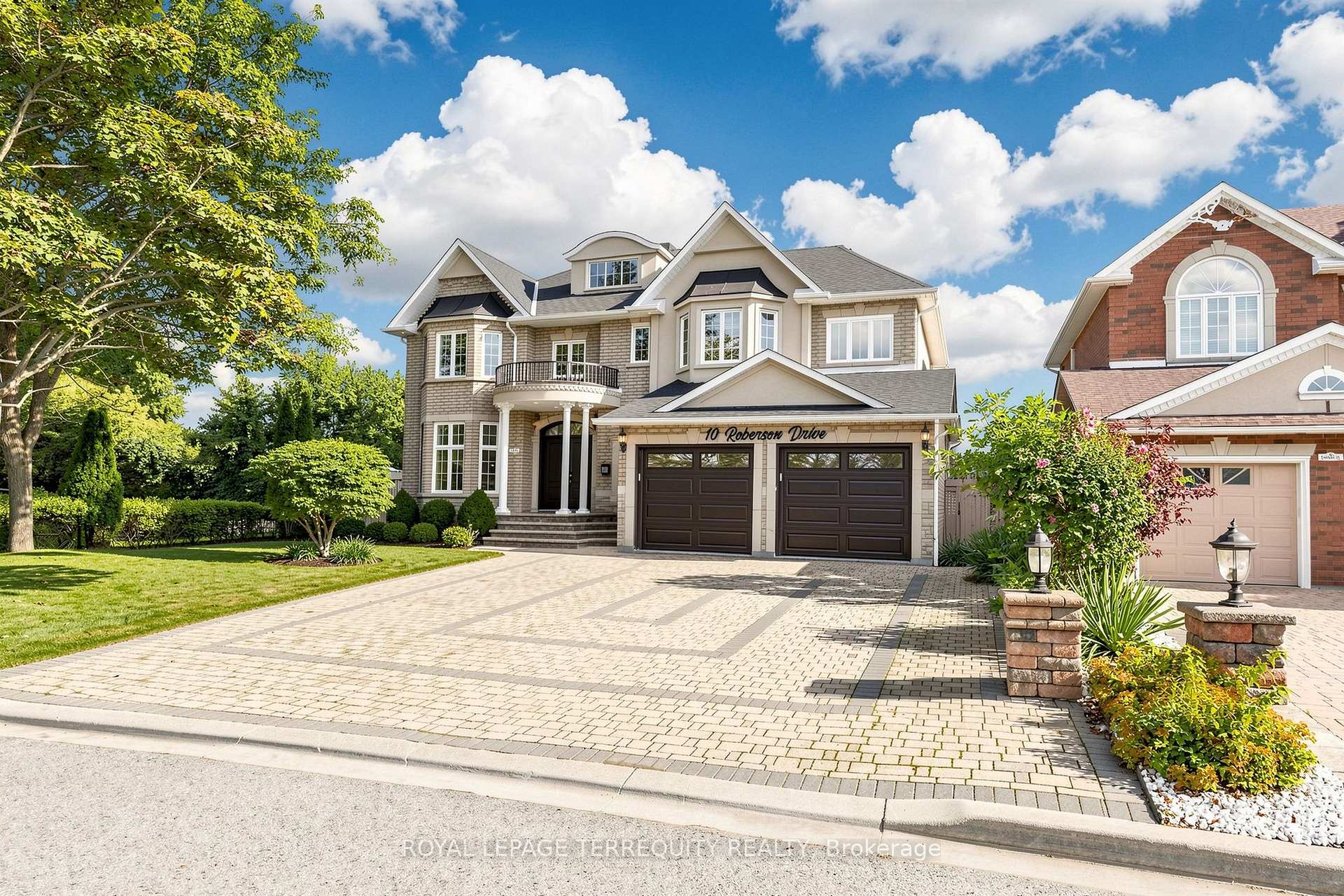 Photo 1 of 10 Roberson Drive, Ajax, Central West — HOMEH